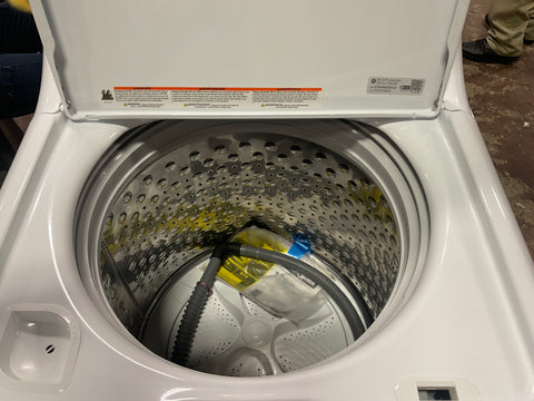 Washer of model GTW500ASNWS. Image # 3: GE® 4.6 cu. ft. Capacity Washer with Stainless Steel Basket