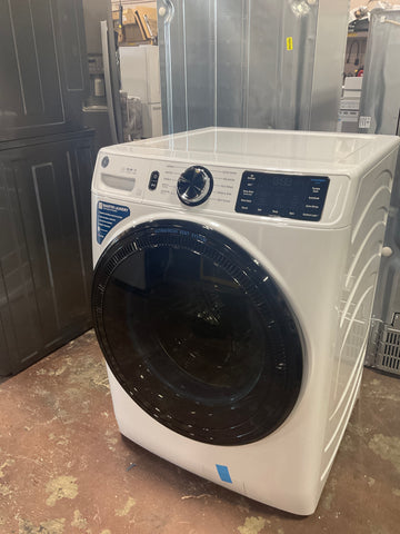 Washer of model GFW510SCNWW. Image # 1: GE® 4.5 cu. ft. Capacity Smart Front Load ENERGY STAR® Washer with UltraFresh Vent System with OdorBlock™ and Sanitize w/Oxi