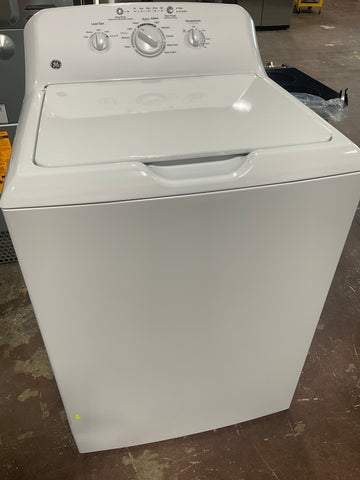 Washer of model GTW220ACKWW. Image # 1: GE® 3.8 cu. ft. capacity stainless steel basket