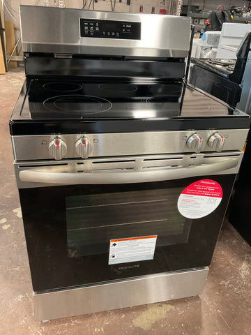 Range of model FCRE3083AS. Image # 1: Frigidaire 30" Electric Range with Air Fry