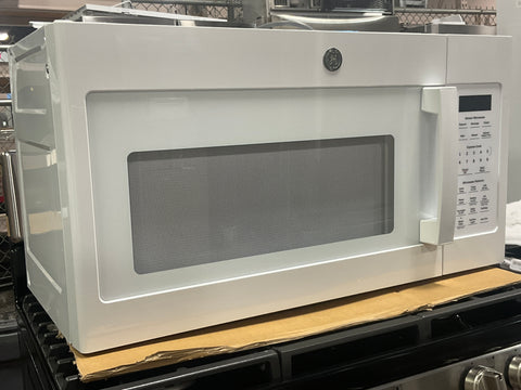 Microwave Oven of model JVM6175DKWW. Image # 1: GE® 1.7 Cu. Ft. Over-the-Range Sensor Microwave Oven
