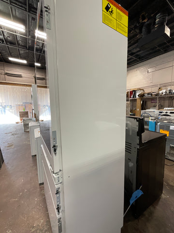 Refrigerator of model ZIK303NPPII. Image # 4: GE Monogram 30" Integrated Glass-Door Refrigerator for Single or Dual Installation