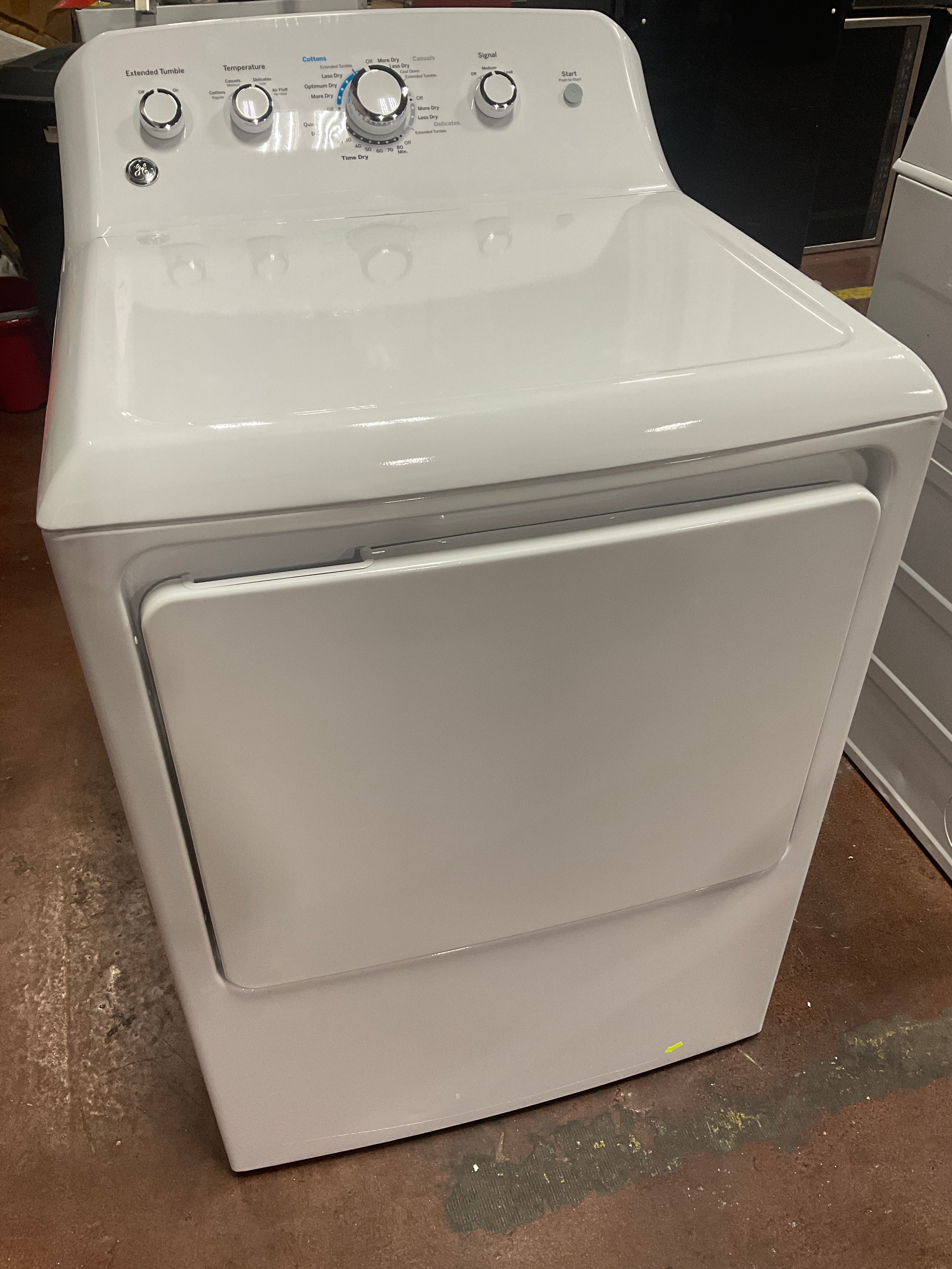 GE® 7.2 cu. ft. Capacity aluminized alloy drum Gas Dryer | Mazer