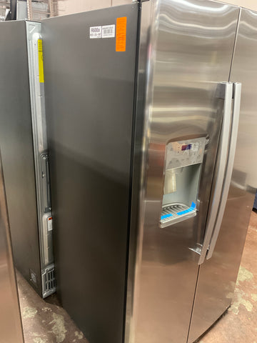 Refrigerator of model GSS25IYNFS. Image # 3: GE® 25.1 Cu. Ft. Fingerprint Resistant Side-By-Side Refrigerator