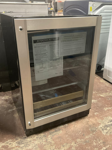 Refrigerator of model ZDBR240NBS. Image # 1: Monogram Stainless Steel Beverage Center