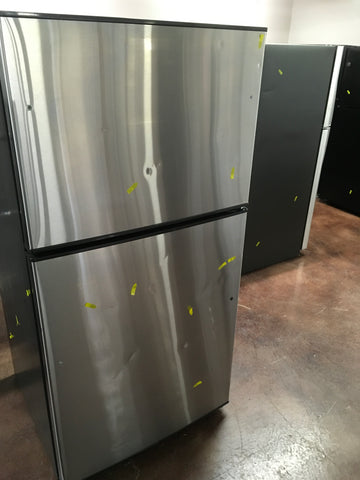 Refrigerator of model GIE21GSHSS. Image # 1: GE® ENERGY STAR® 21.1 Cu. Ft. Top-Freezer Refrigerator