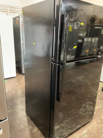 Refrigerator of model GTS22KGNRBB. Image # 6: GE® 21.9 Cu. Ft. Top-Freezer Refrigerator