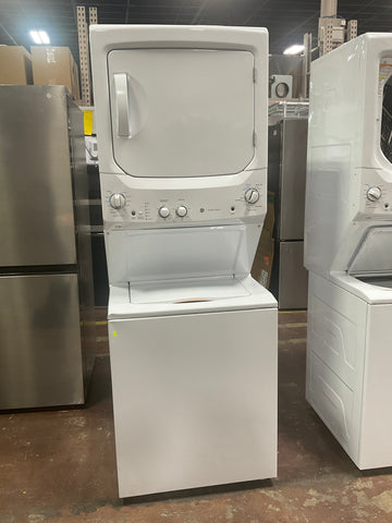 Dryer of model GUD27ESSMWW. Image # 1: GE Unitized Spacemaker® 3.8 cu. ft. Capacity Washer with Stainless Steel Basket and 5.9 cu. ft. Capacity Electric Dryer
