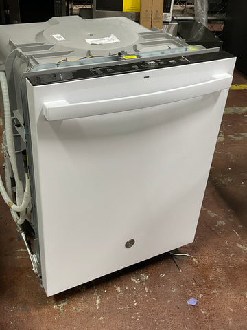 Dishwasher of model GDT550PGRWW. Image # 1: GE® Top Control with Plastic Interior Dishwasher with Sanitize Cycle & Dry Boost