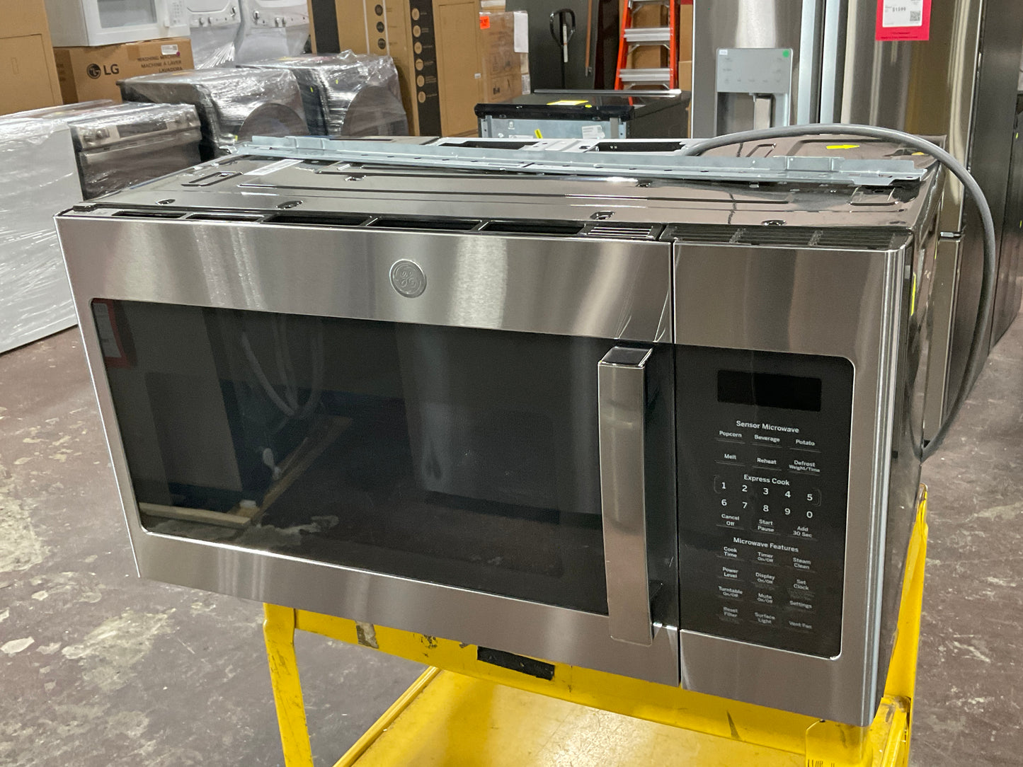 Front view, door closed