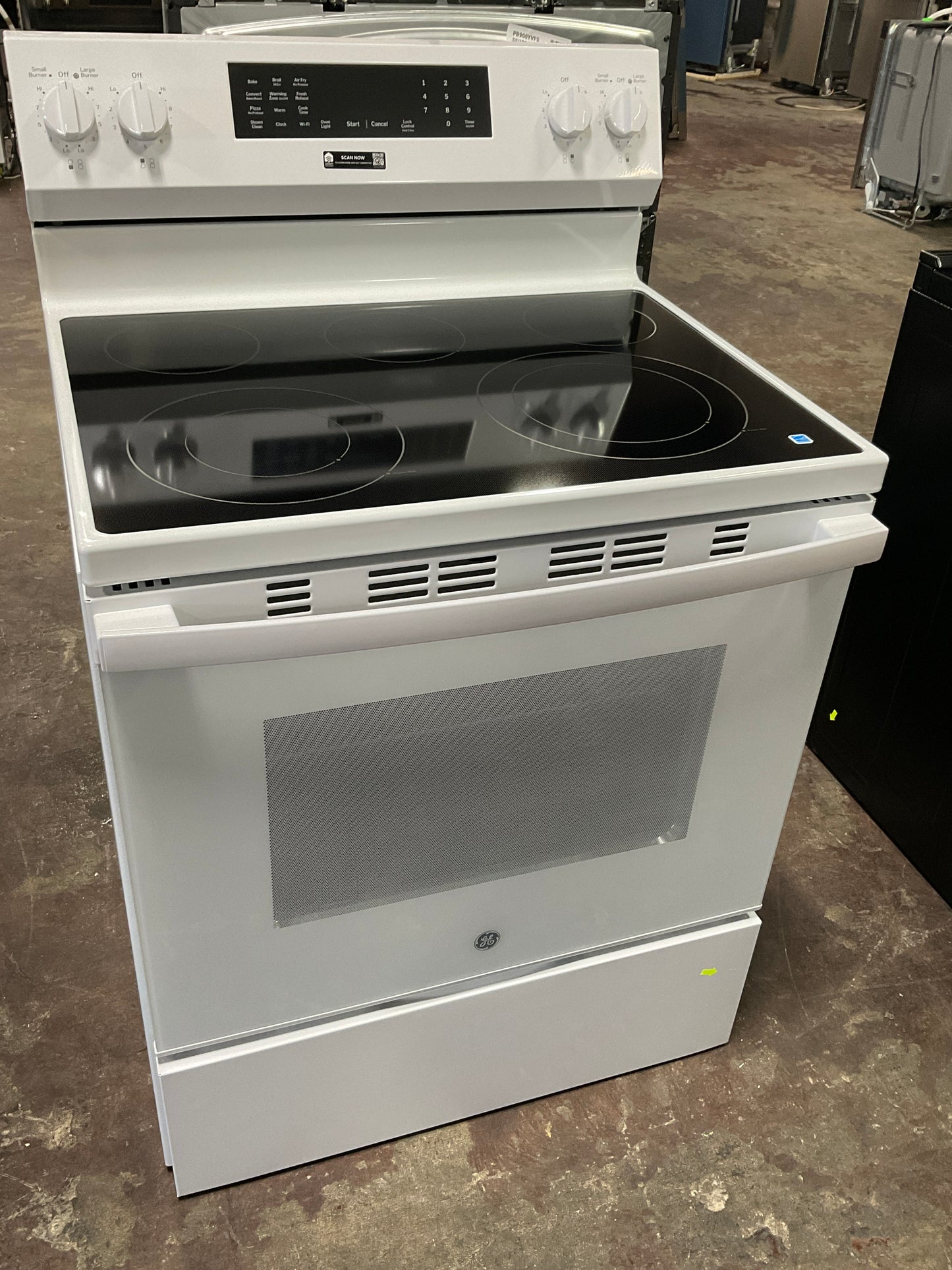 Front view, oven-door closed