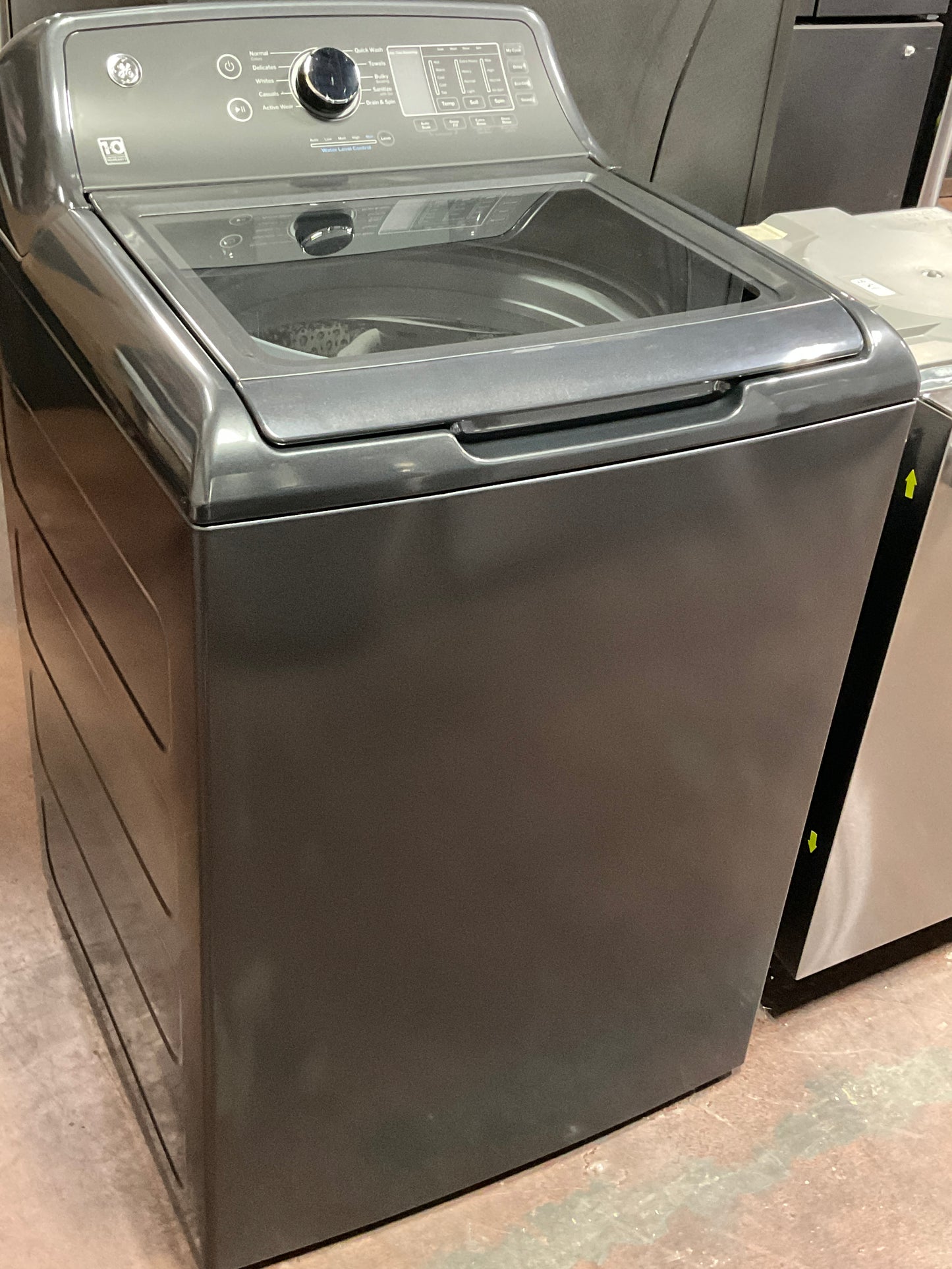 Front view, door closed