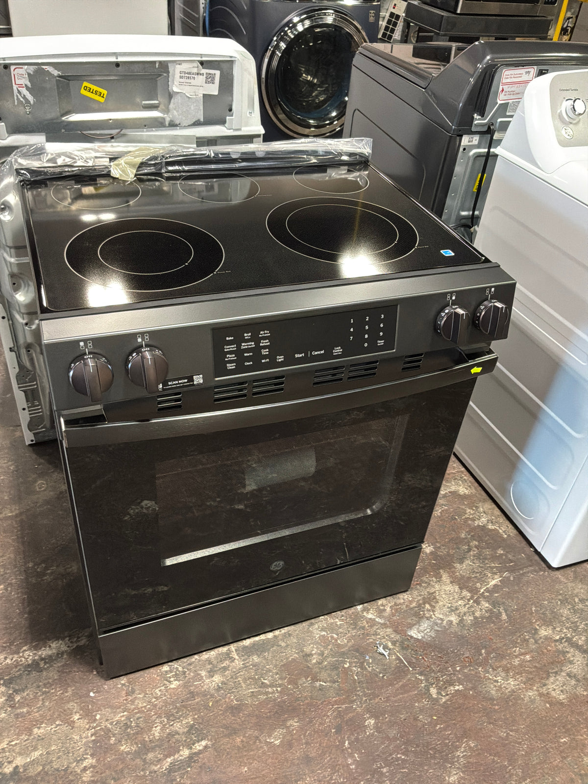 Front view, oven-door closed