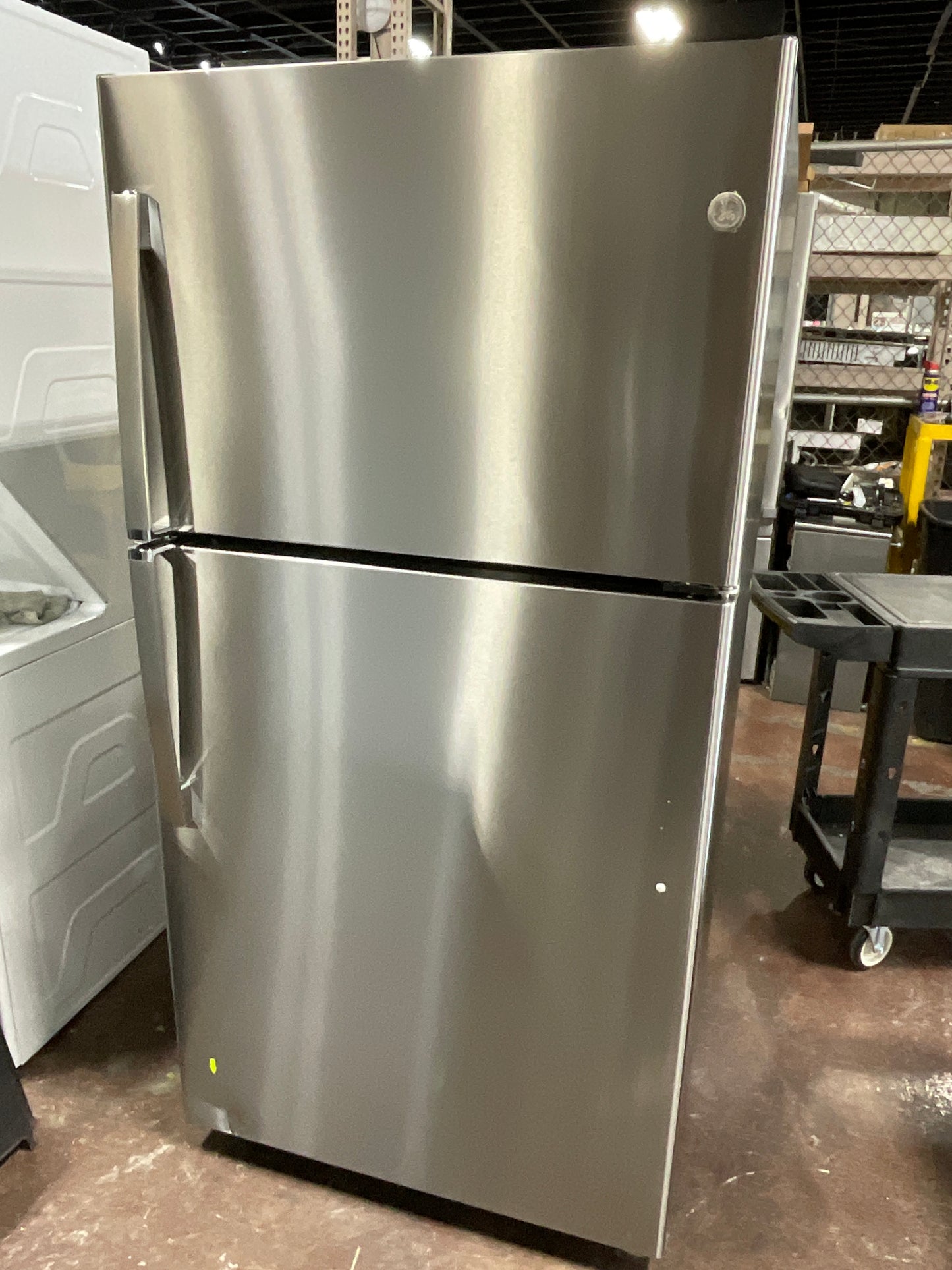 Front view, door closed