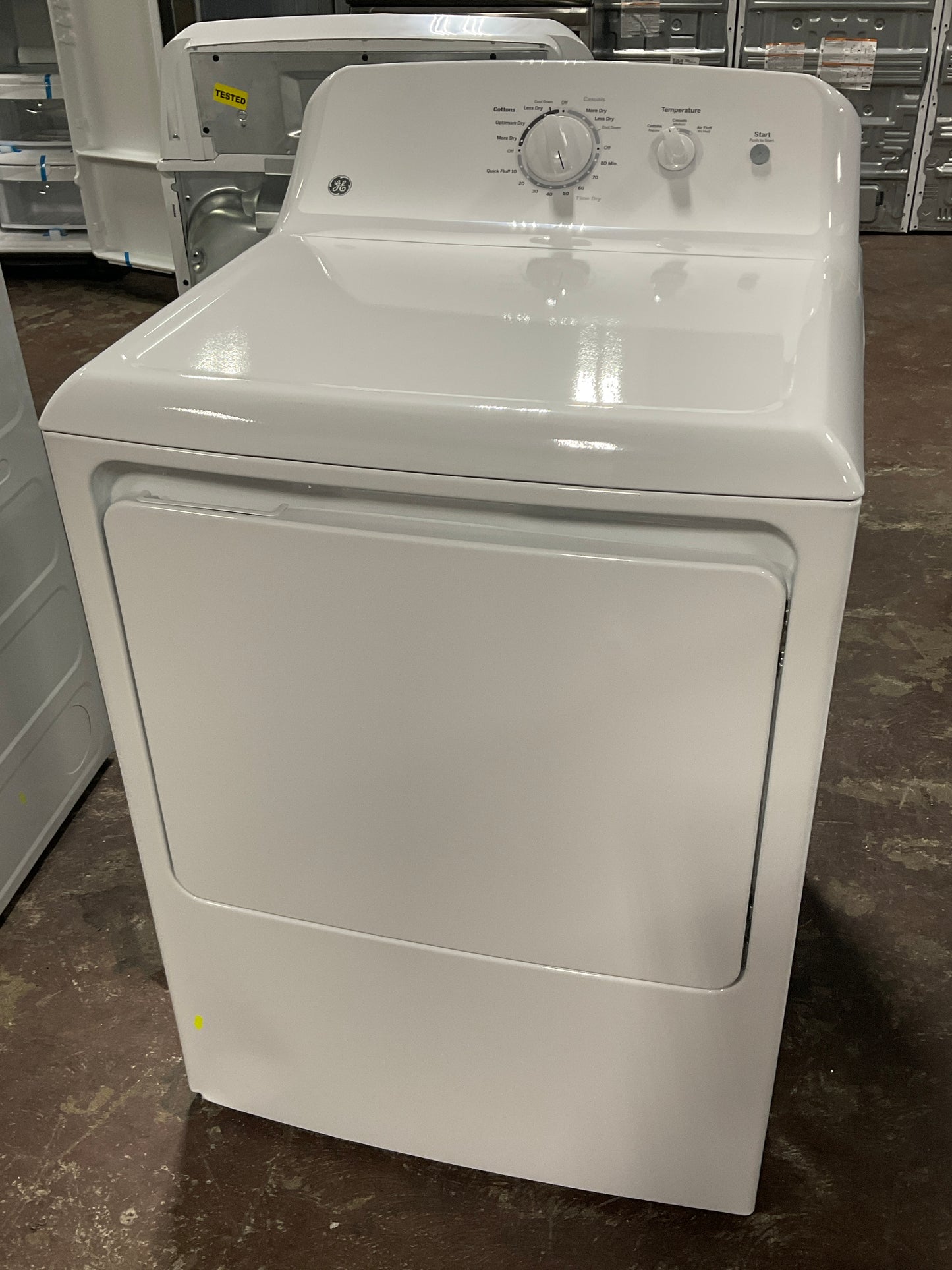 Front view, door closed