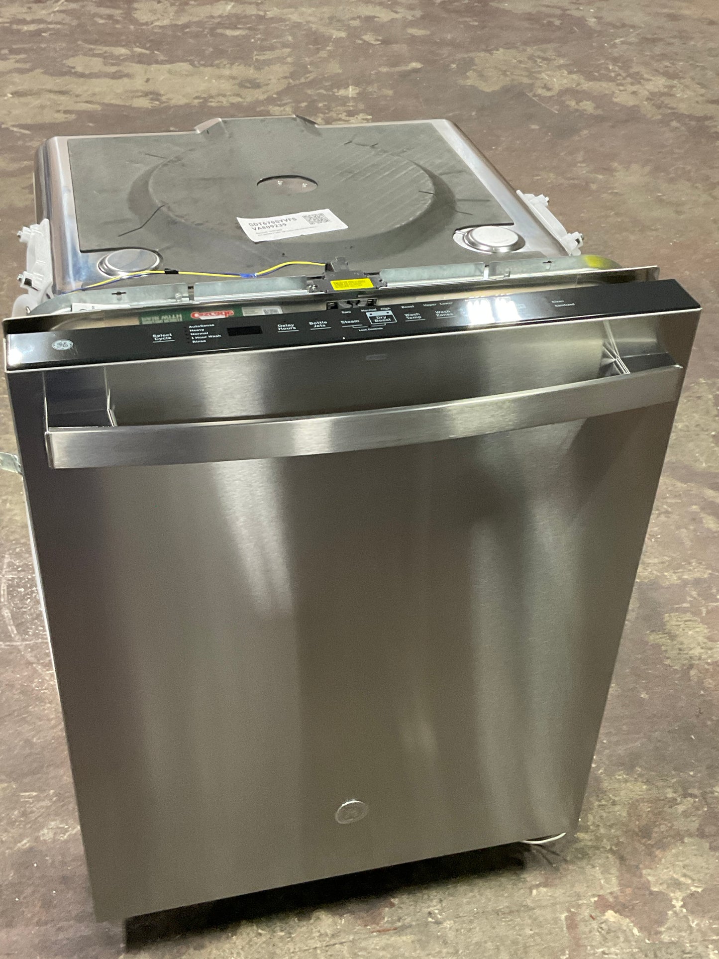 Front view, doors closed