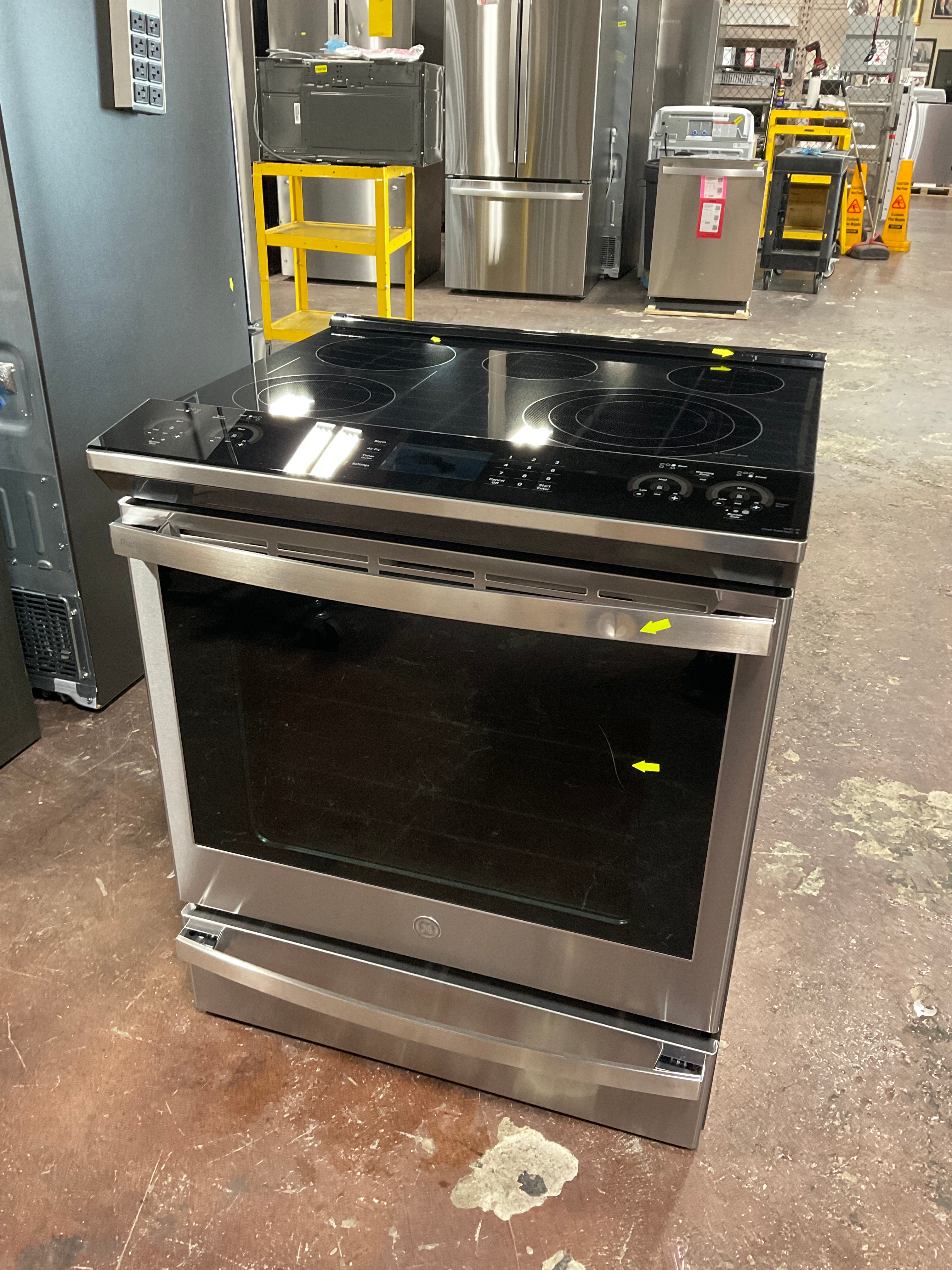 Front view, oven-door closed