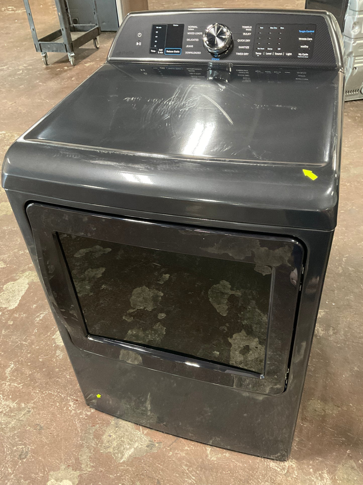 Front view, door closed