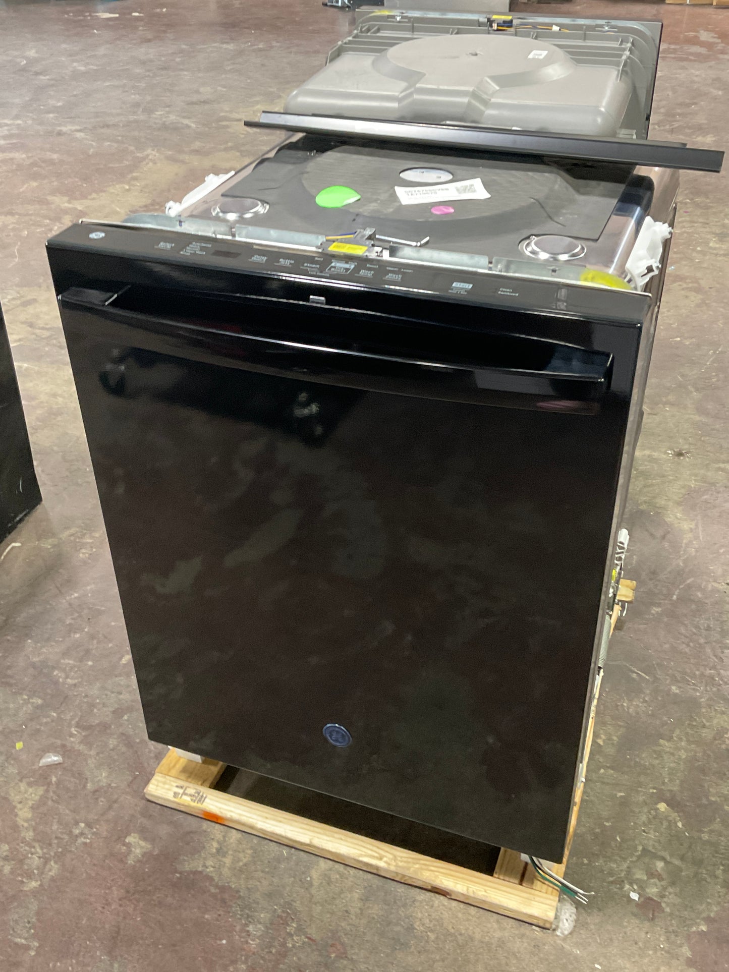 Front view, doors closed