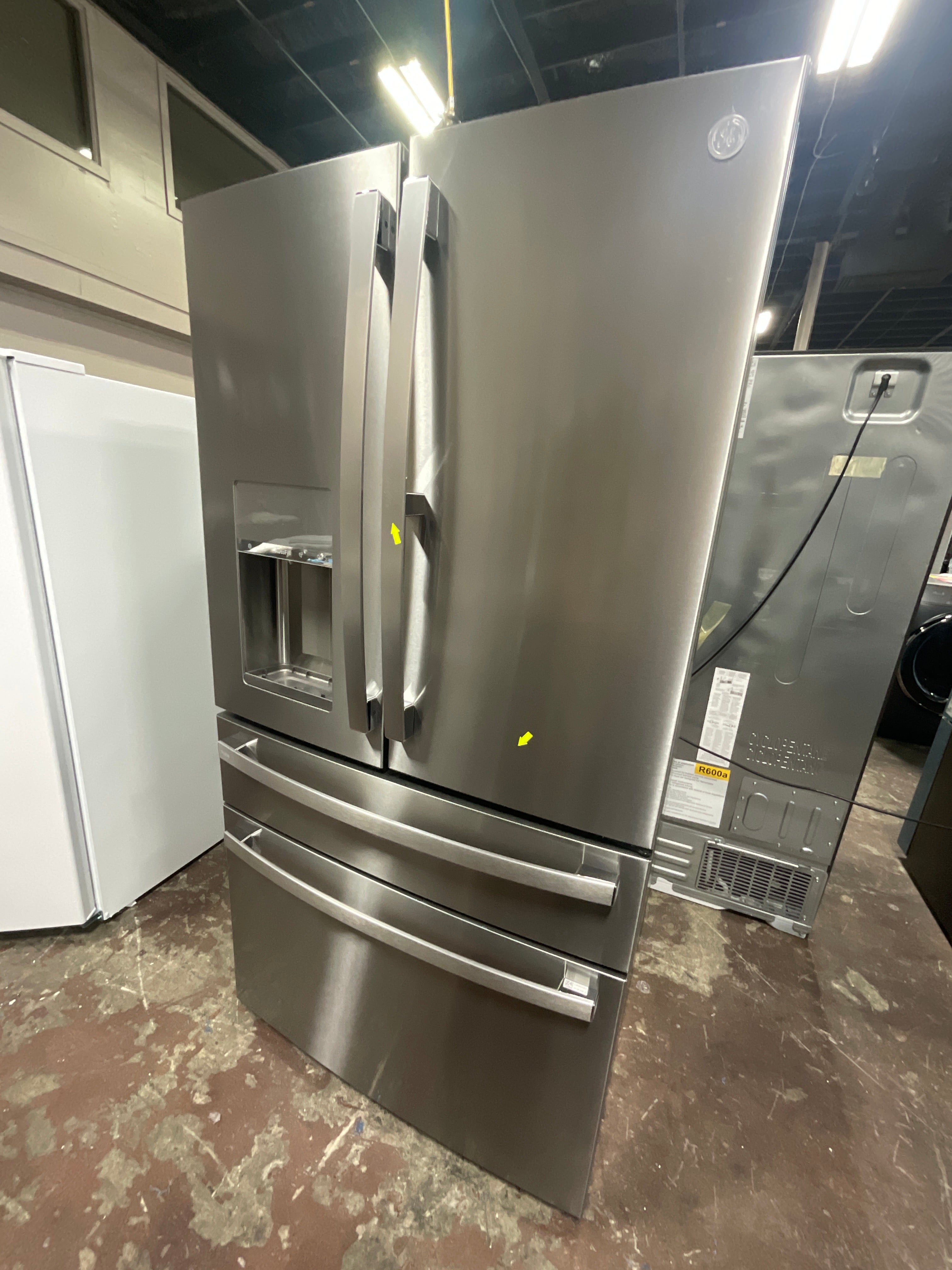 Front view, door closed