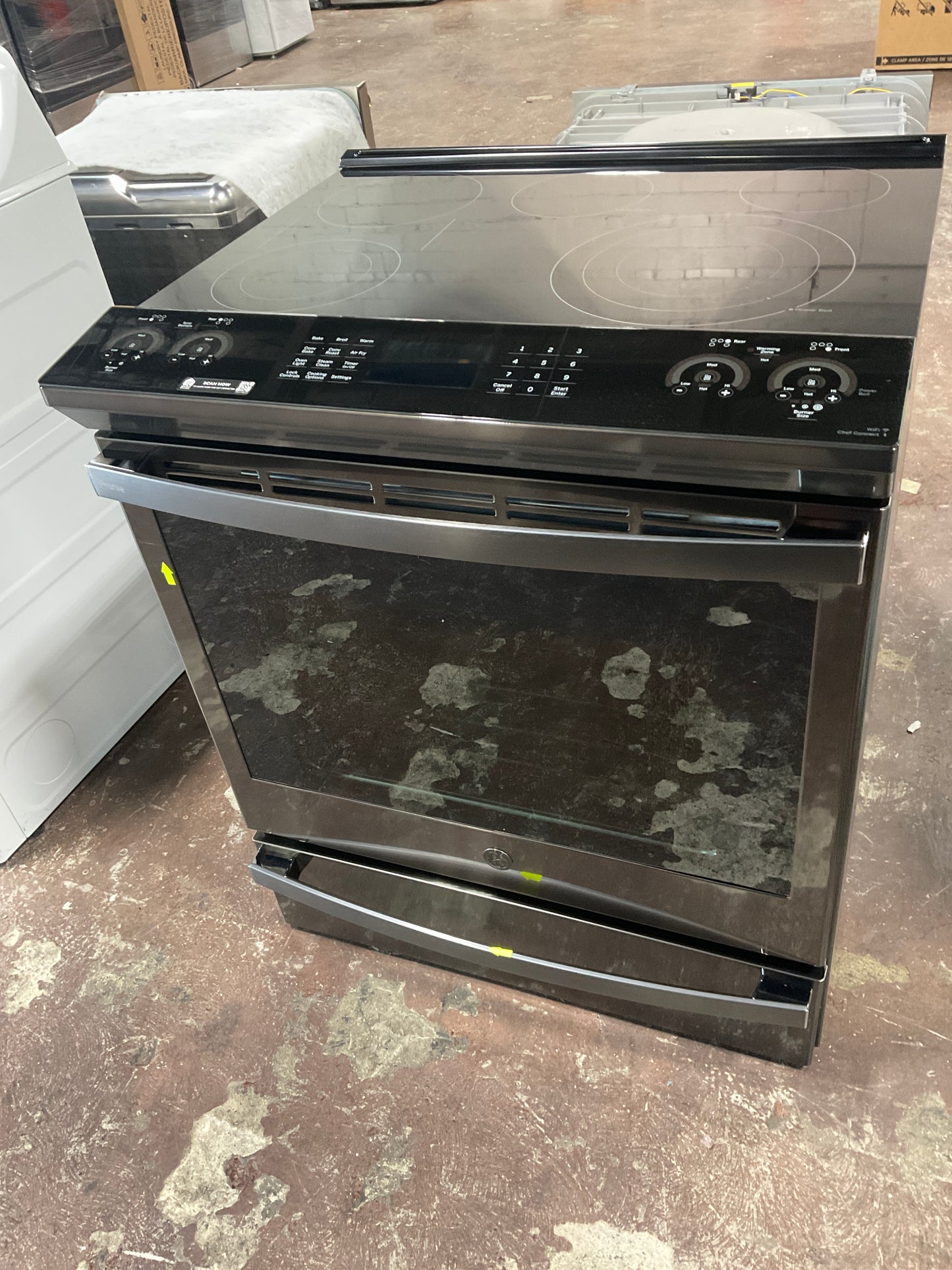 Front view, oven-door closed