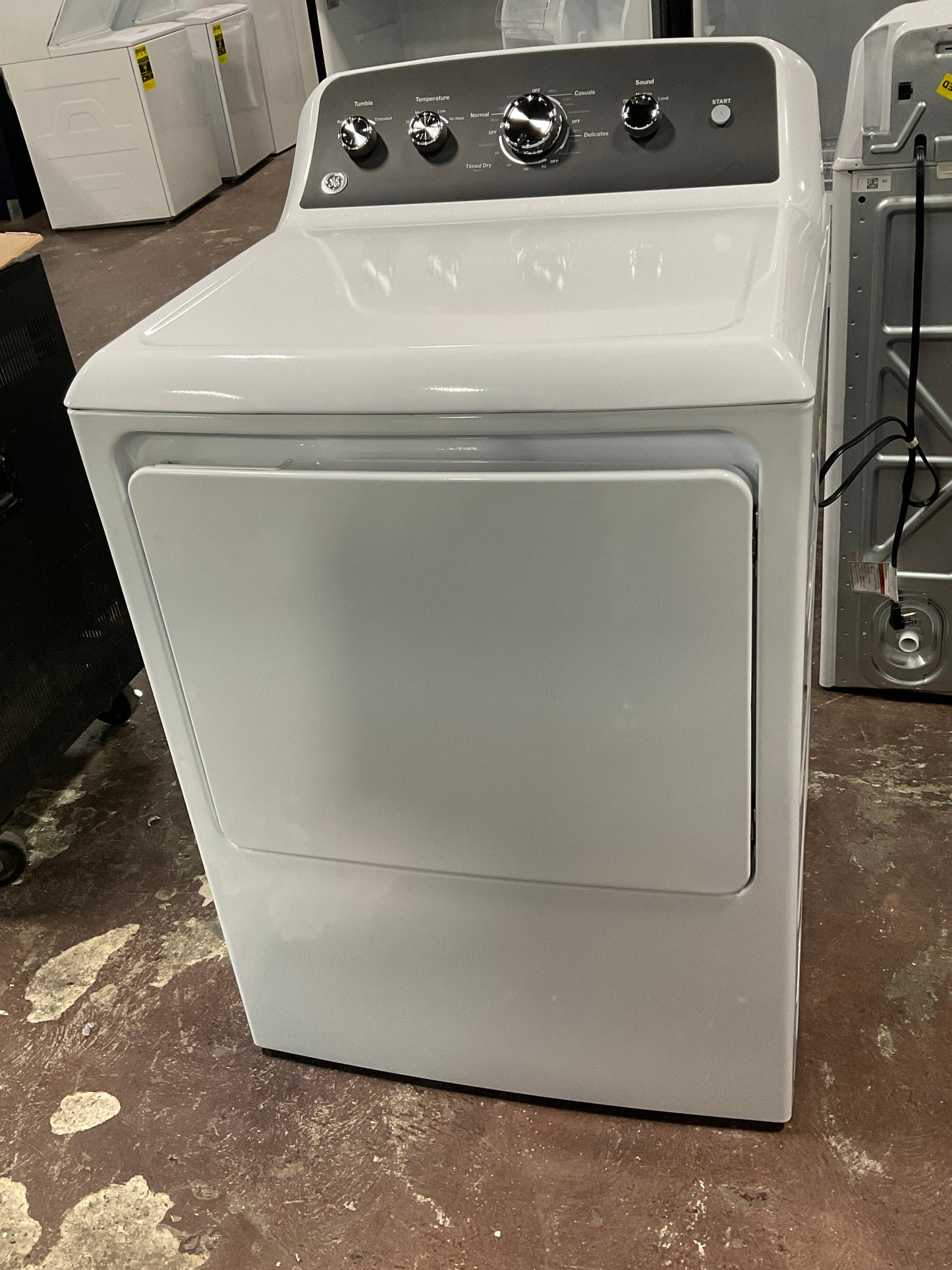 Front view, door closed