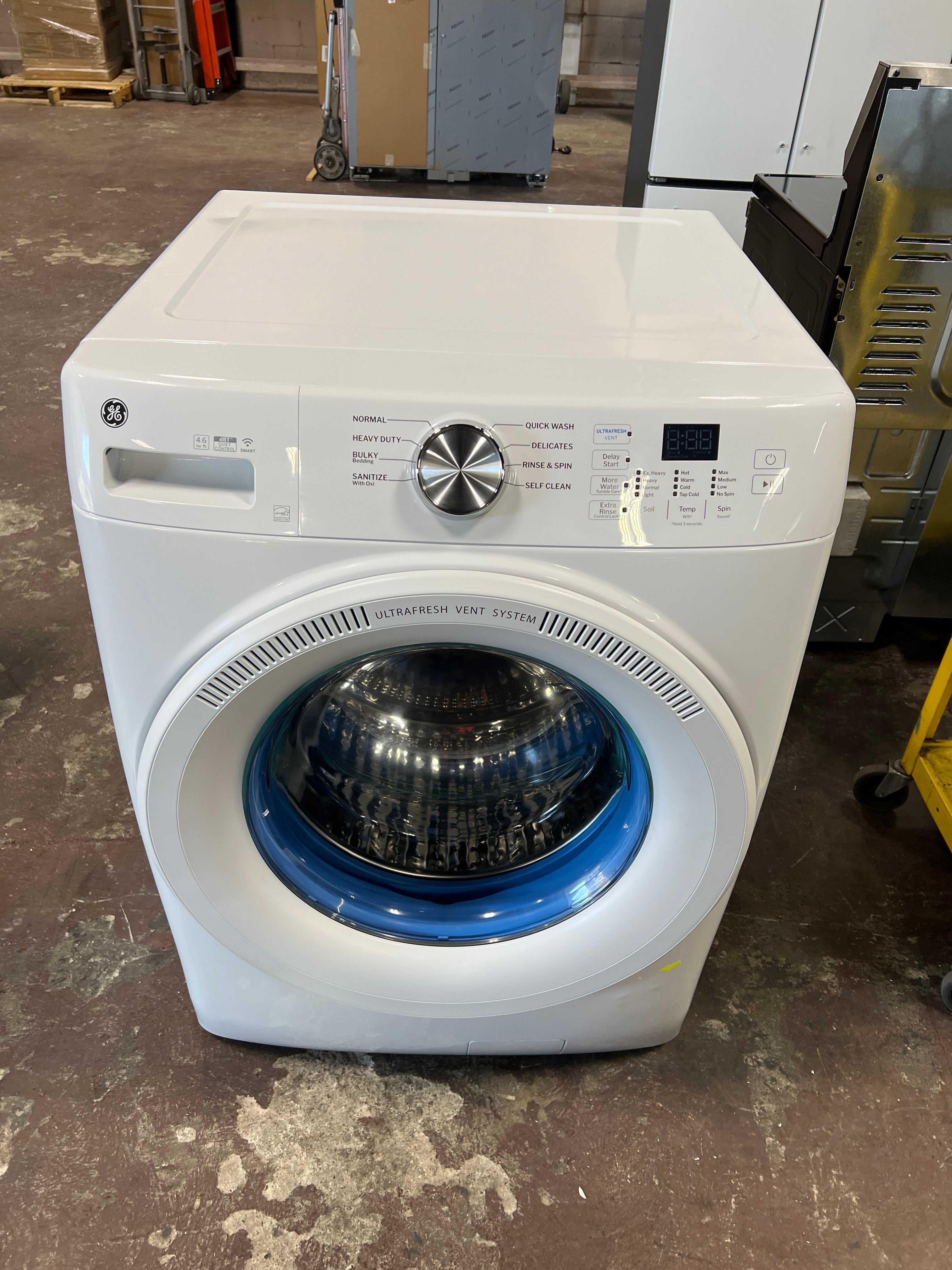 Front view, door closed