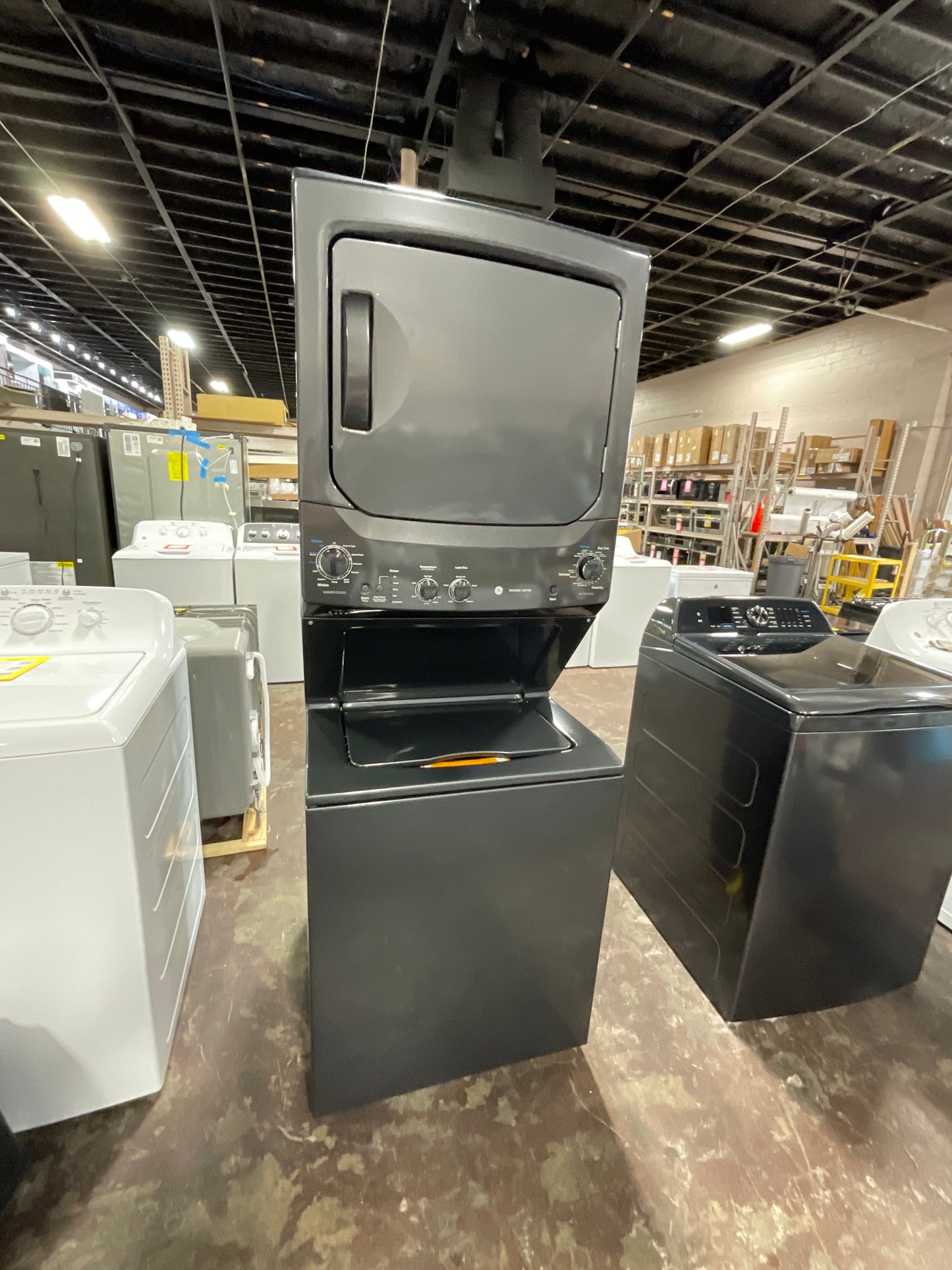 Front view, doors closed