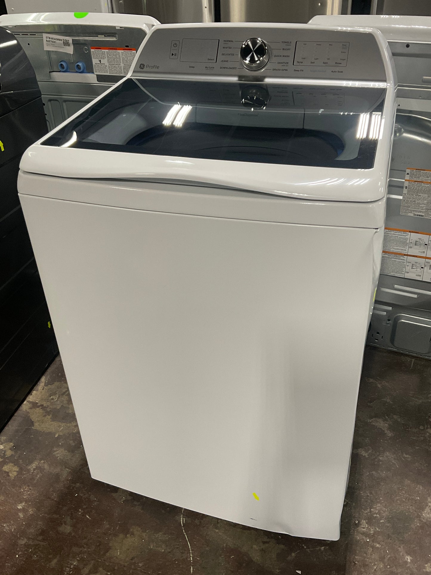 Front view, door closed