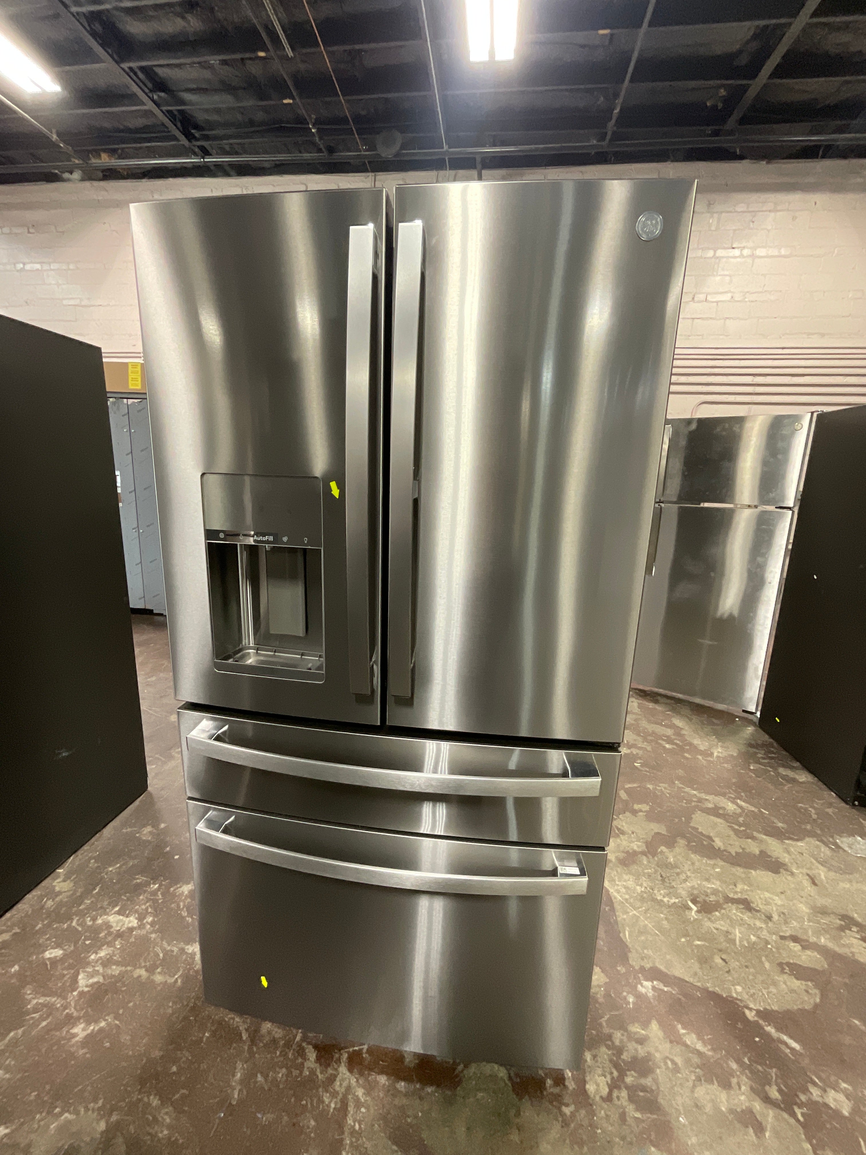 Front view, door closed