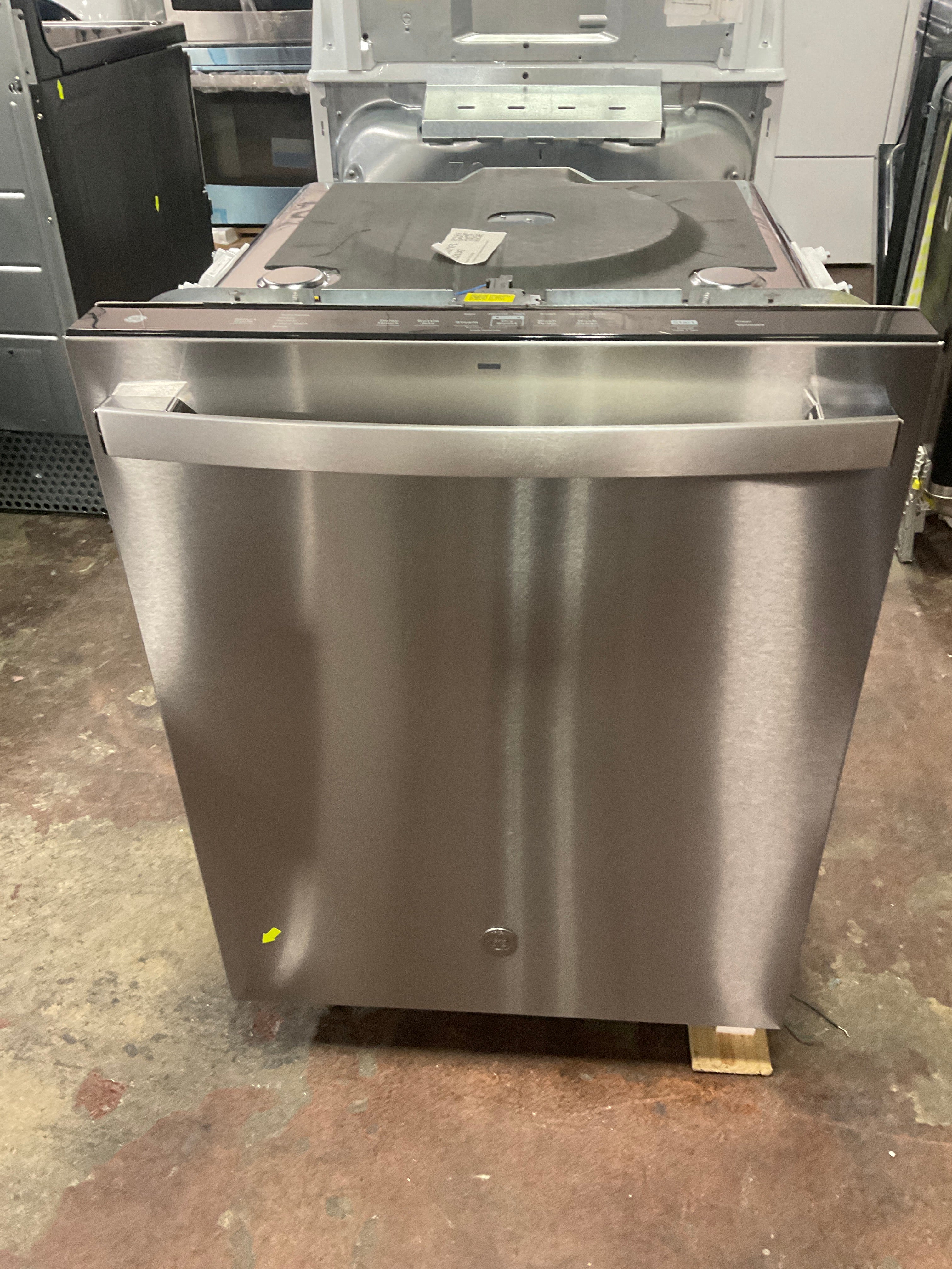 Front view, doors closed