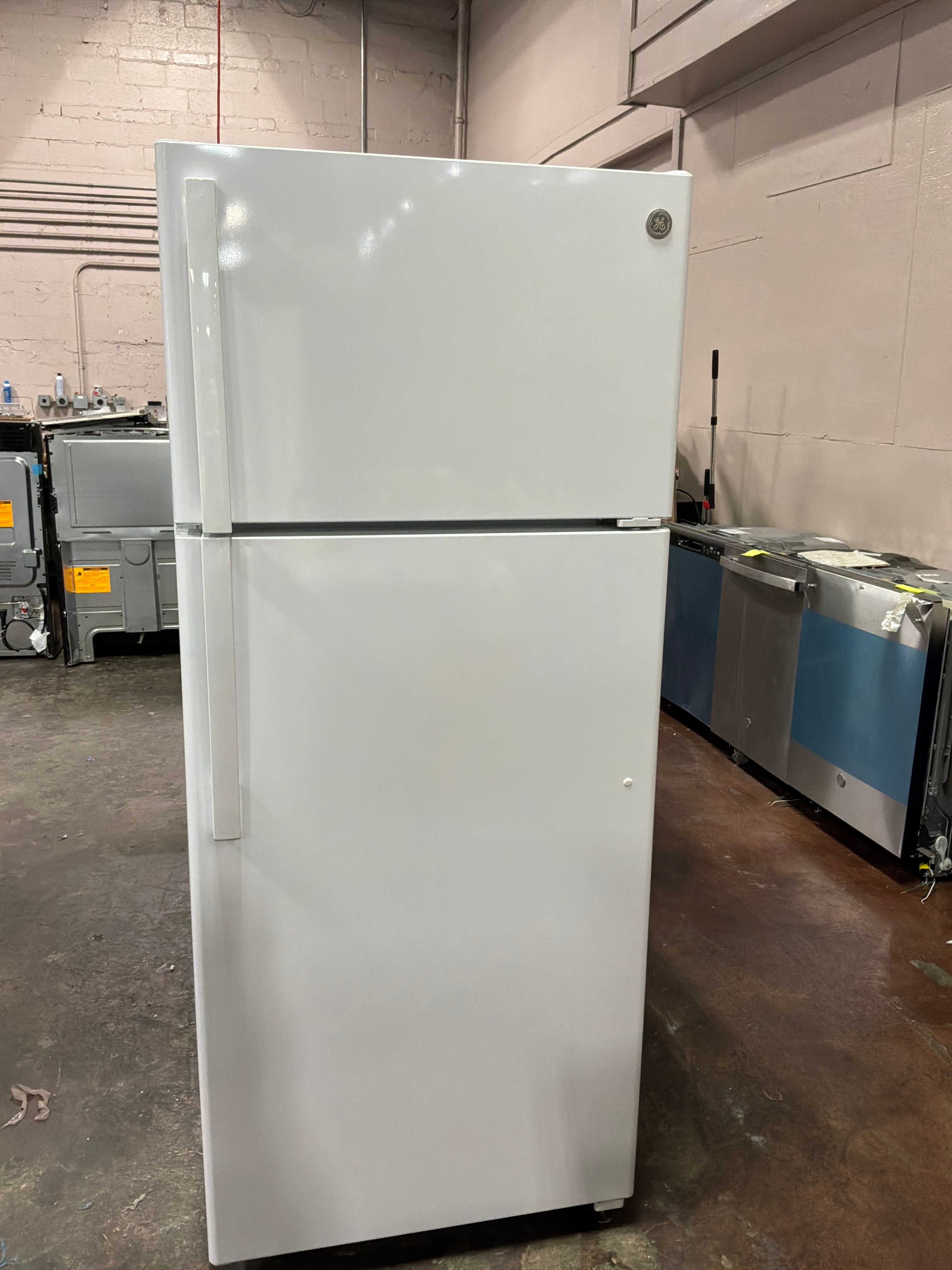 Front view, door closed