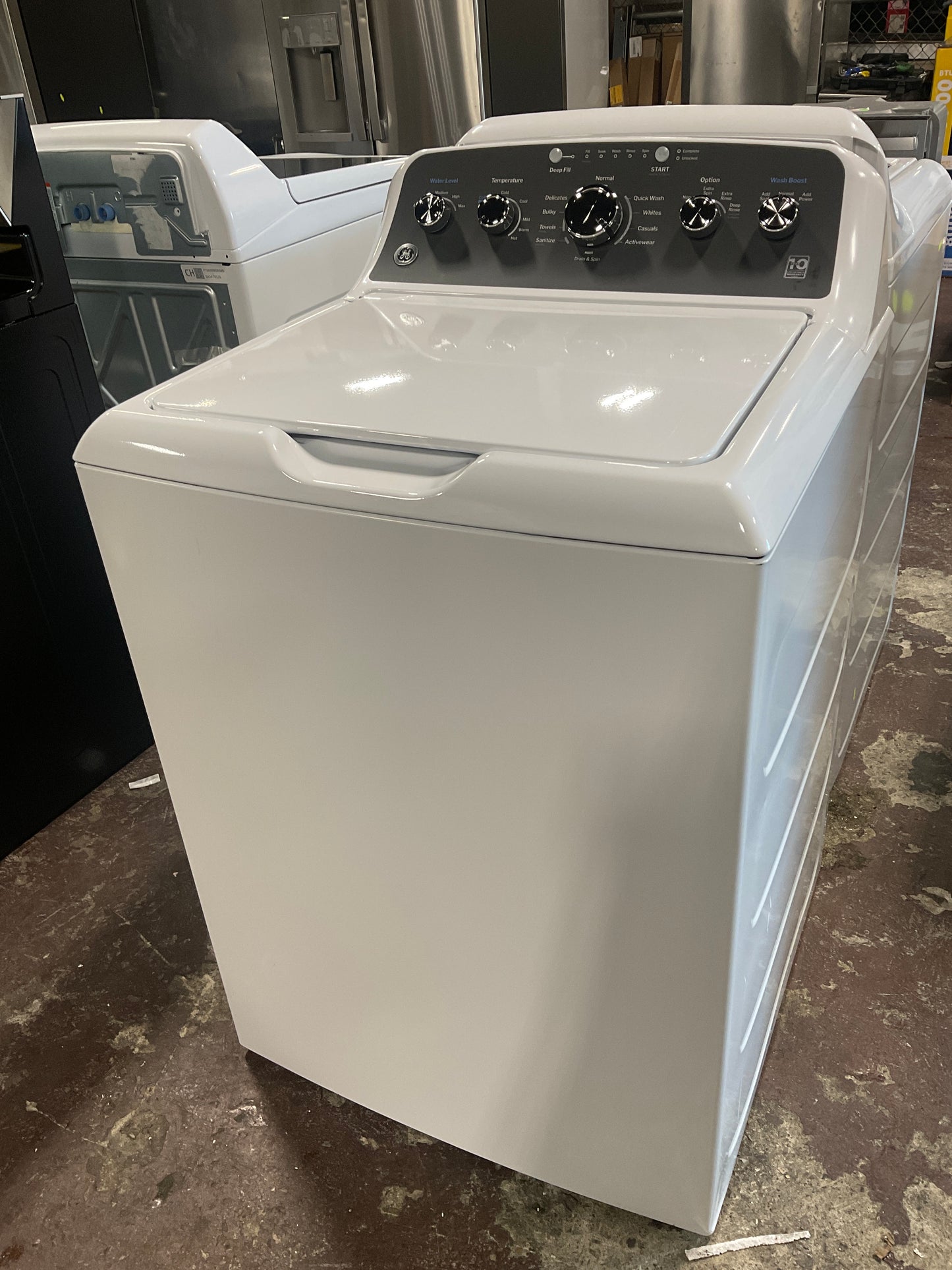 Front view, door closed