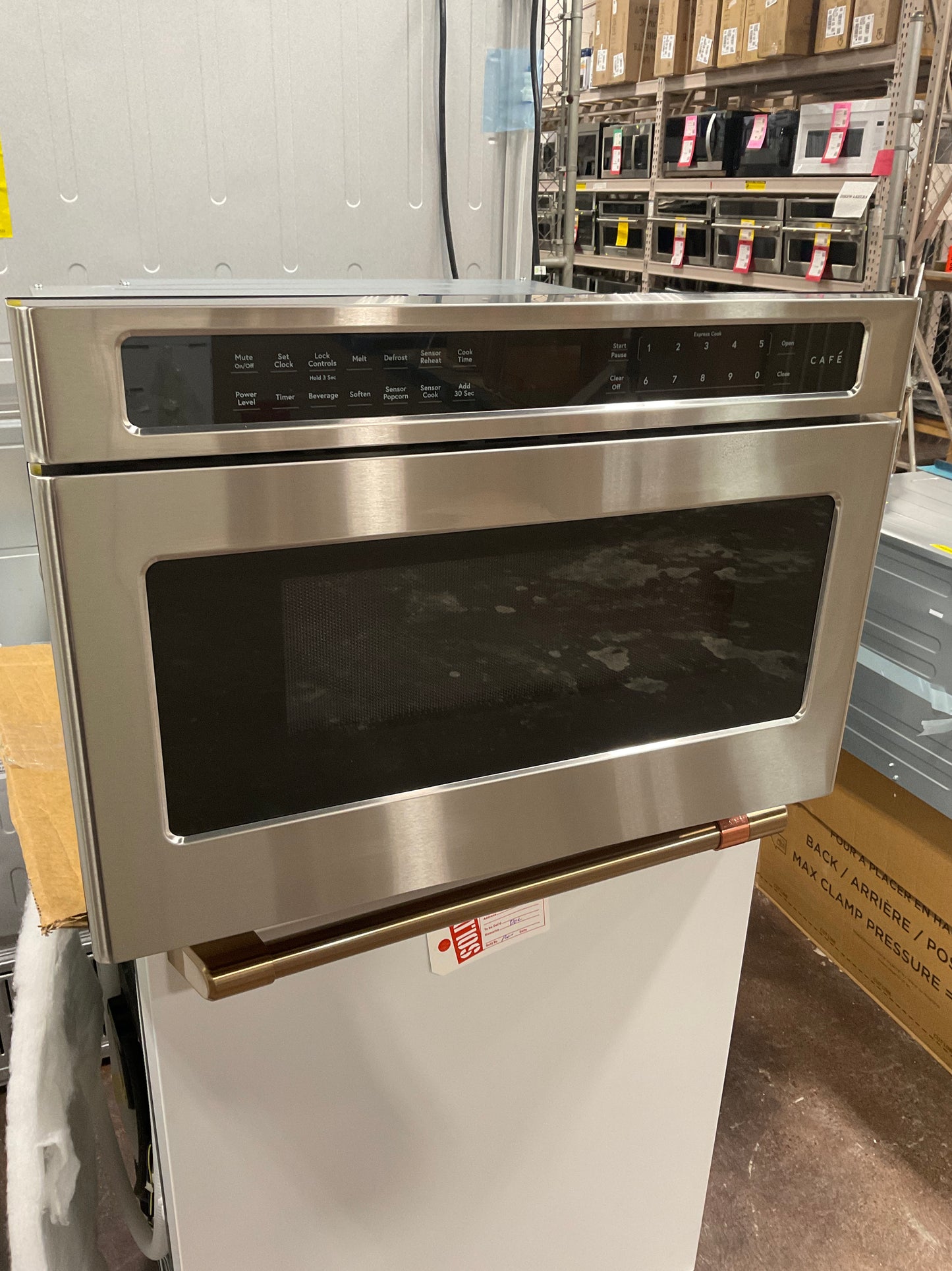 Front view, door closed