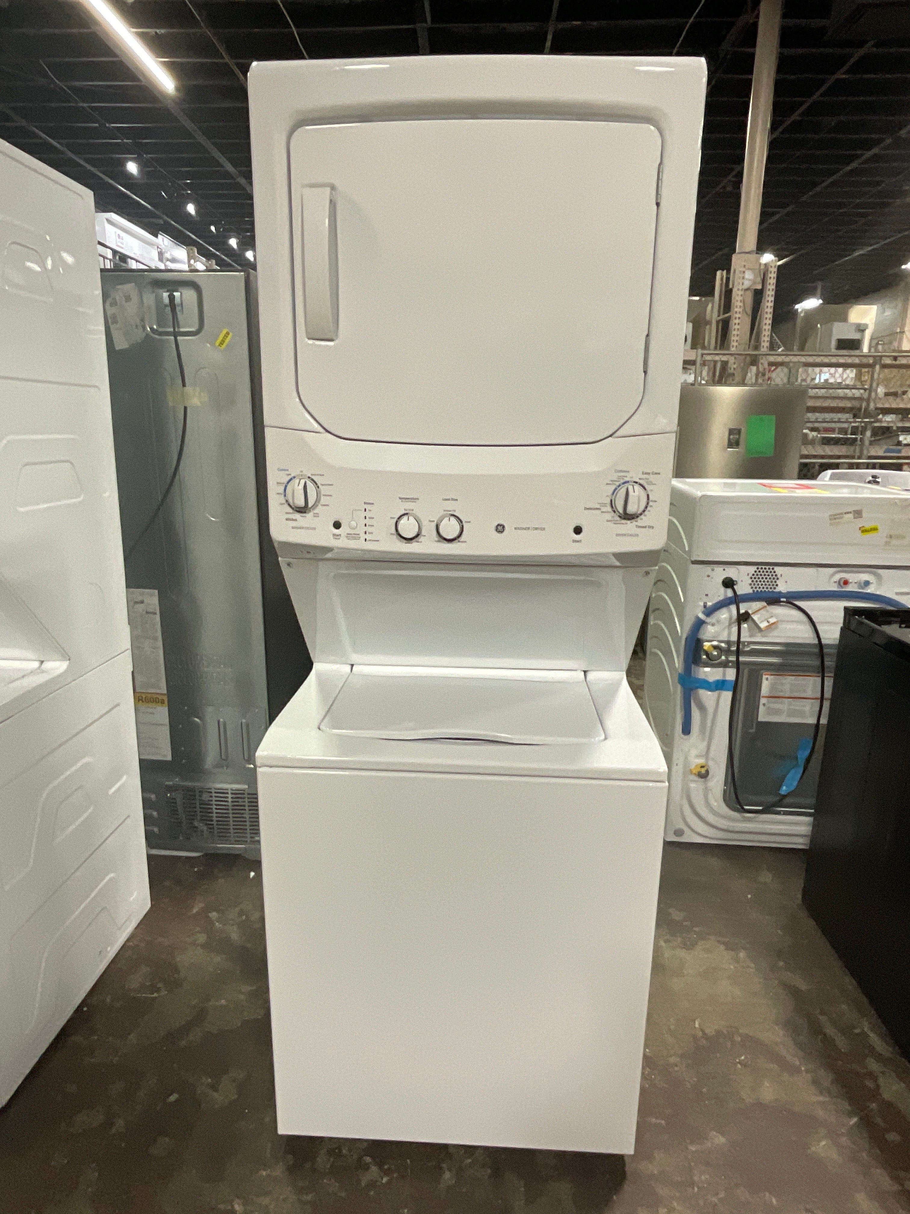 Front view, doors closed