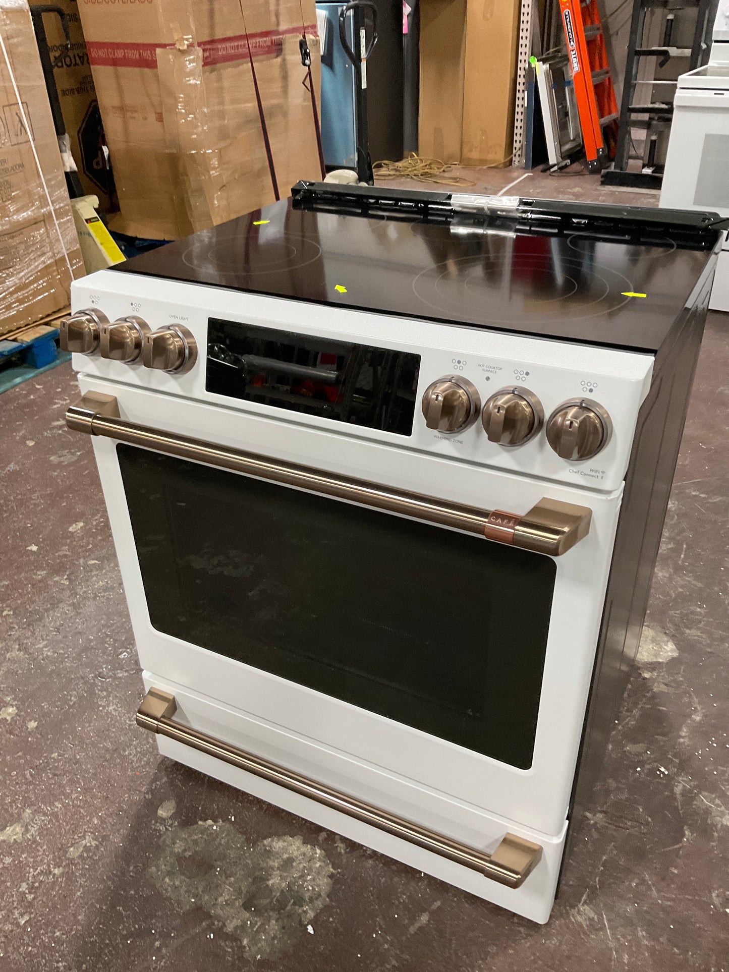 Front view, oven-door closed