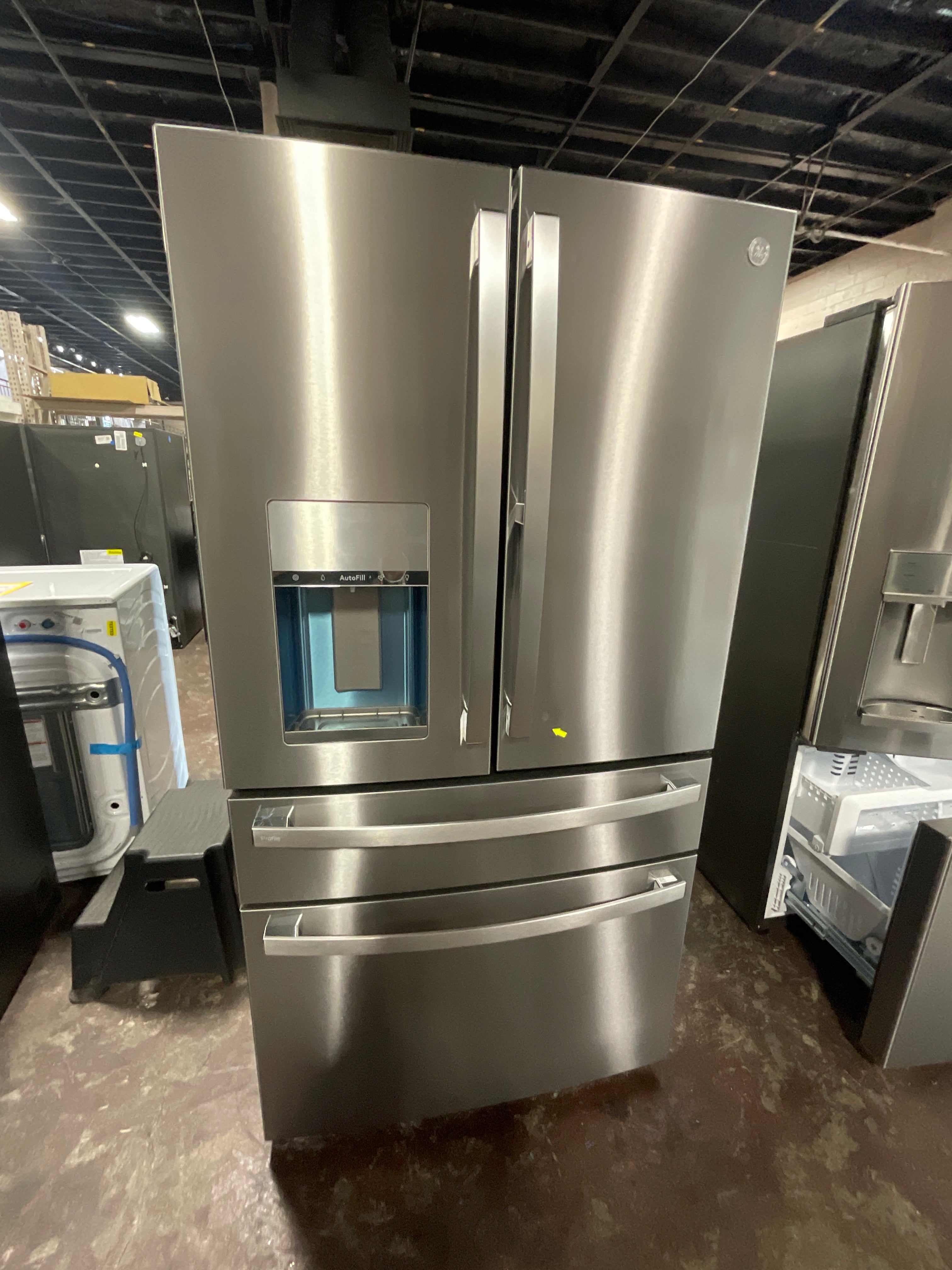 Front view, door closed