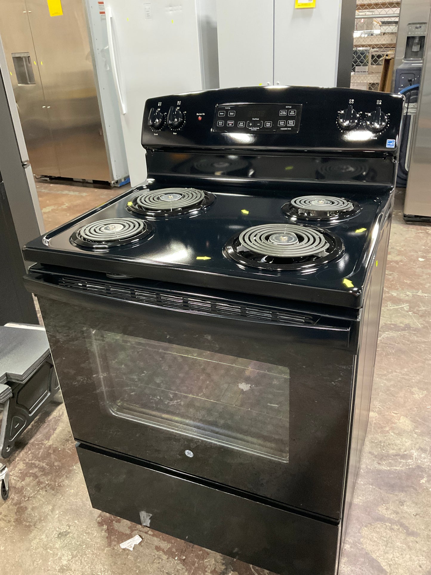 Front view, oven-door closed