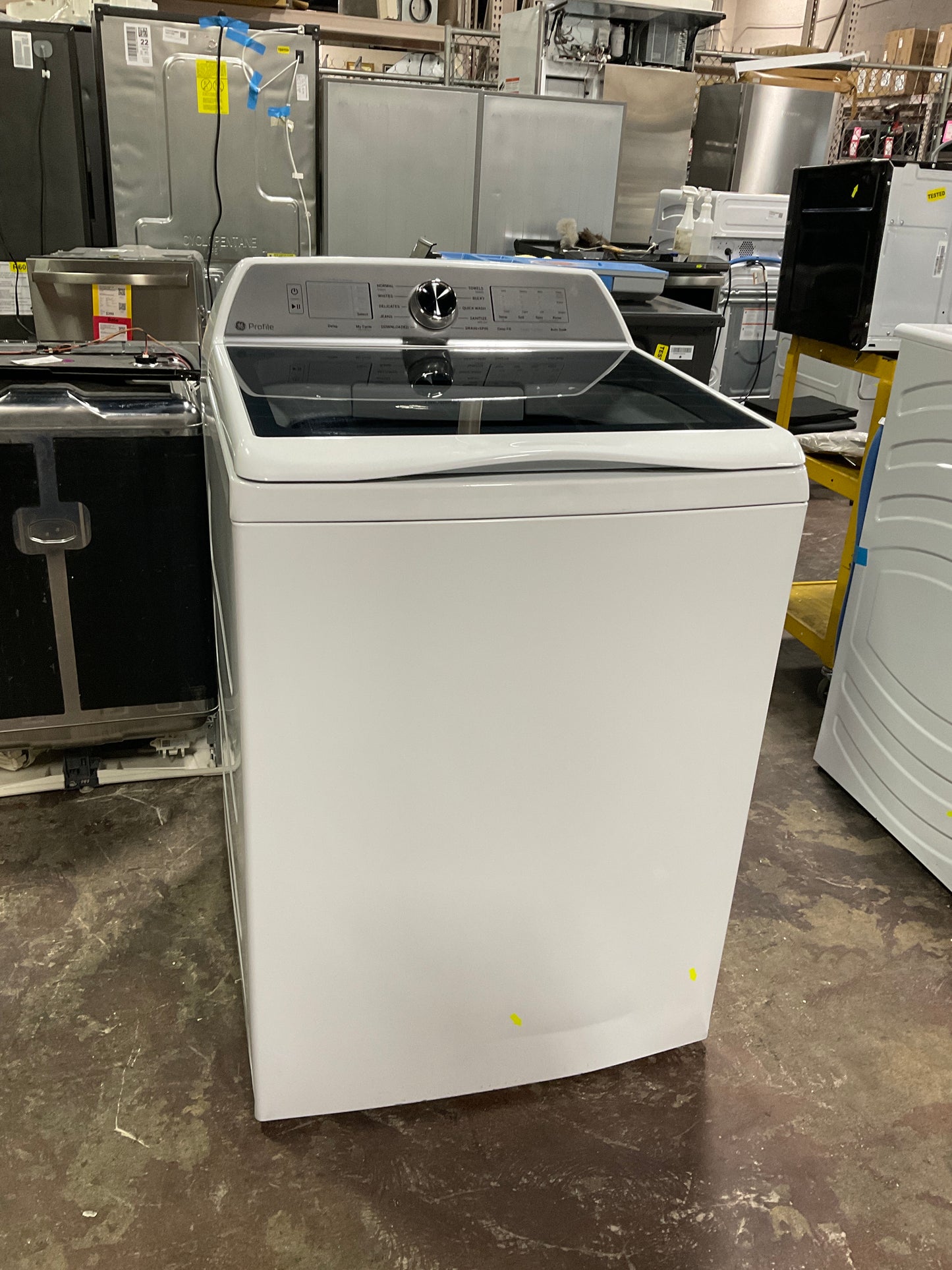 Front view, door closed