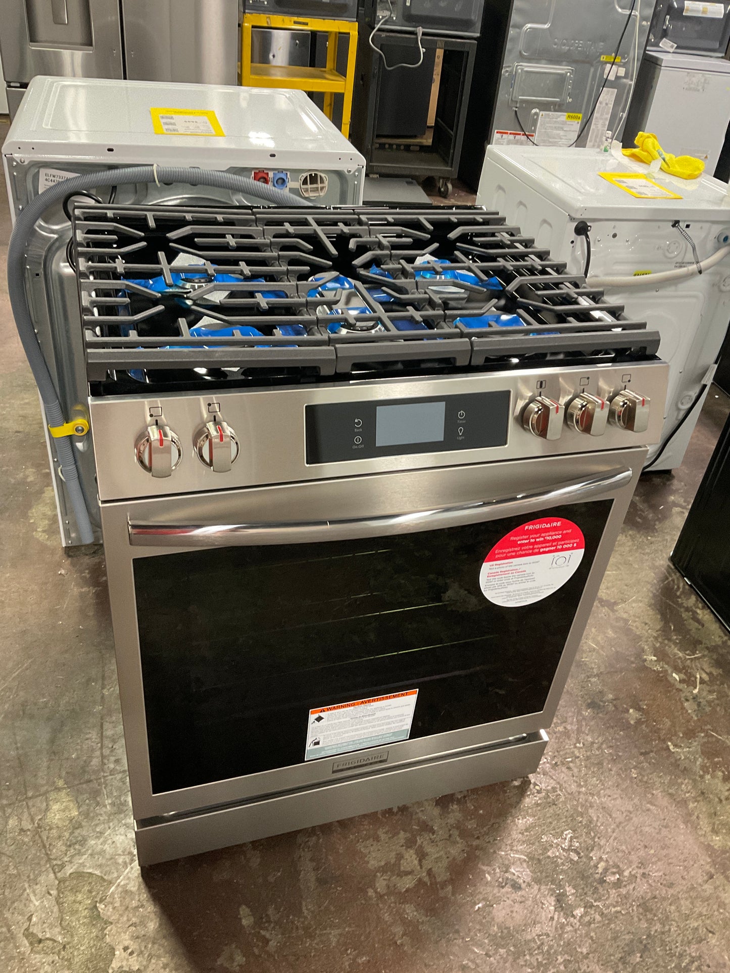 Front view, oven-door closed