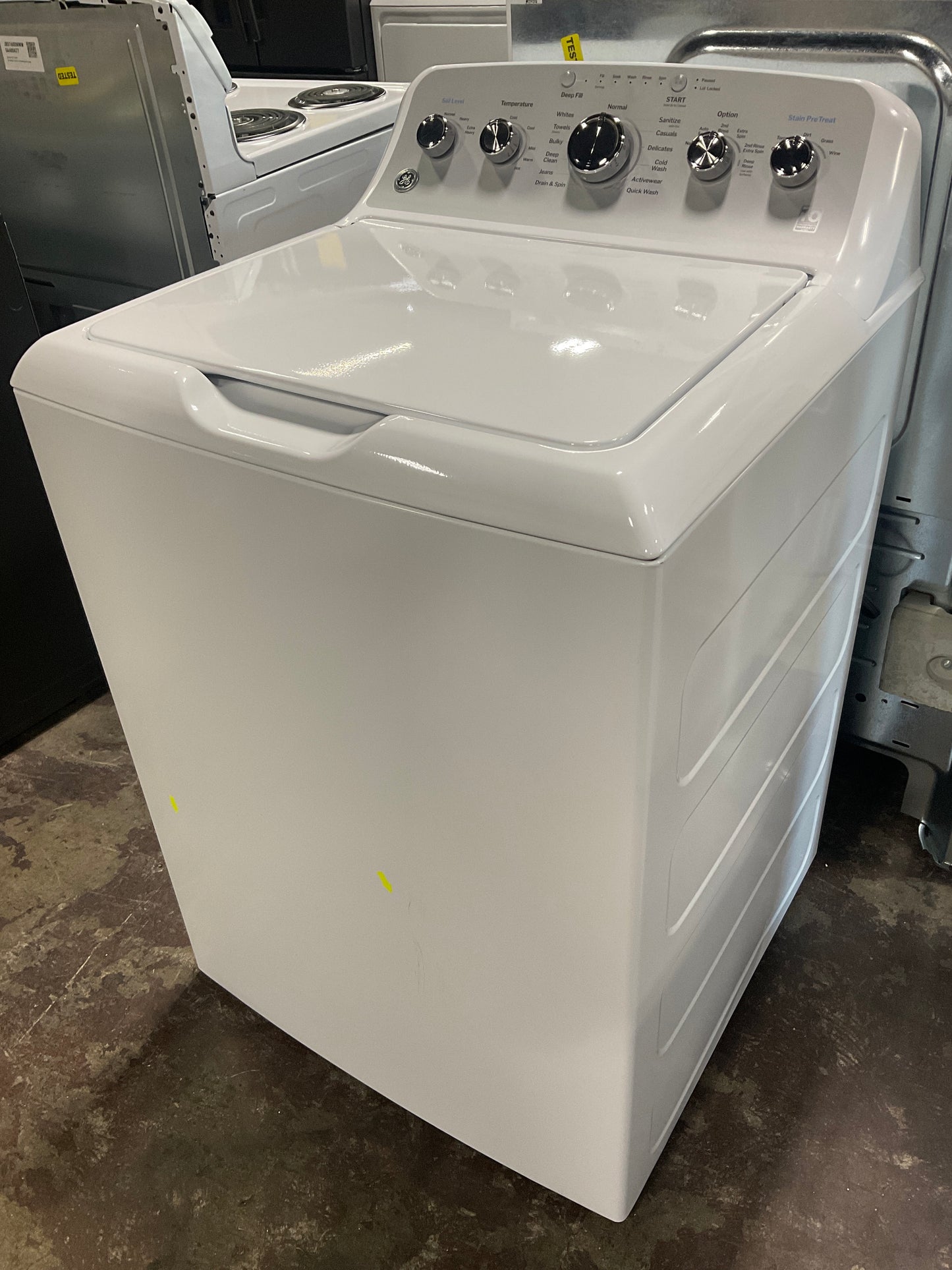 Front view, door closed