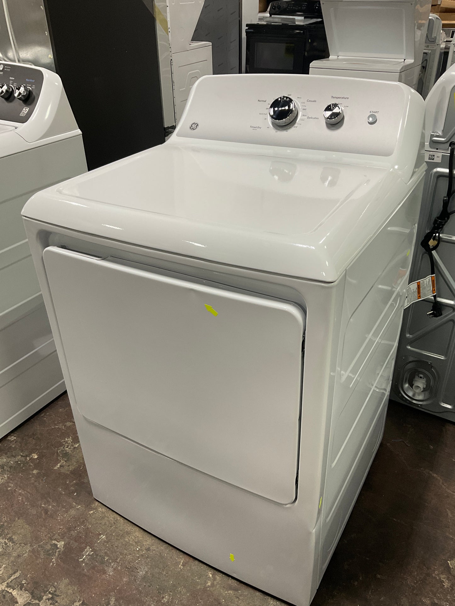 Front view, door closed