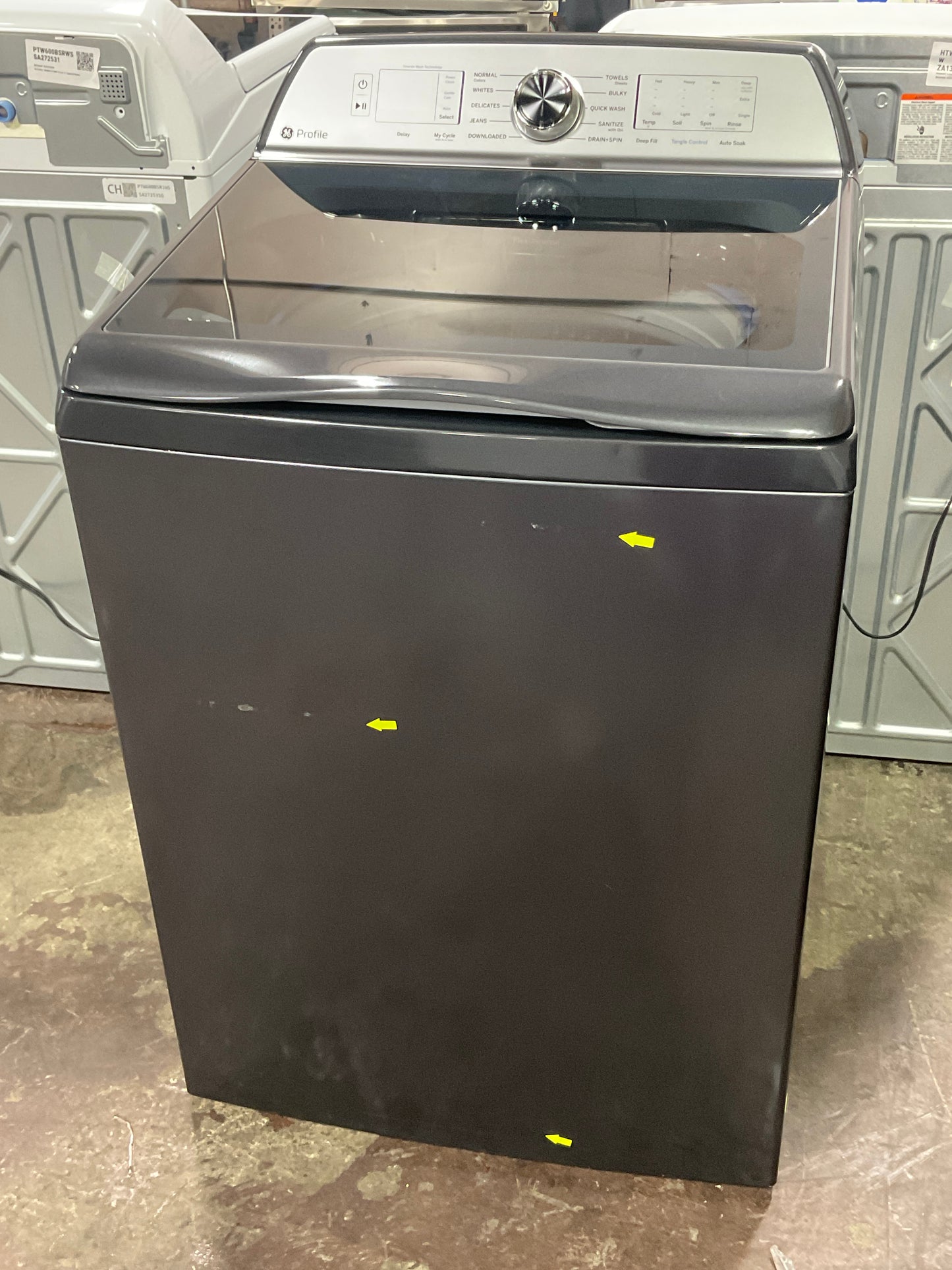 Front view, door closed