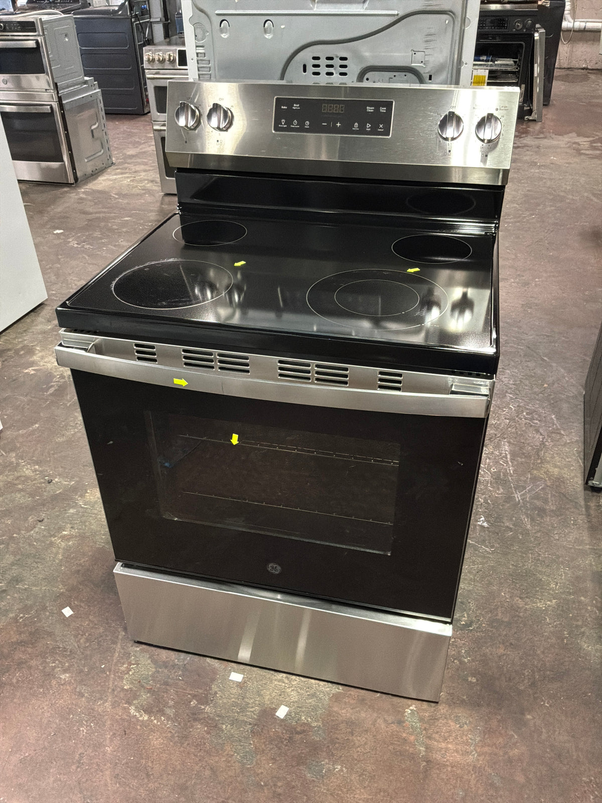Front view, oven-door closed