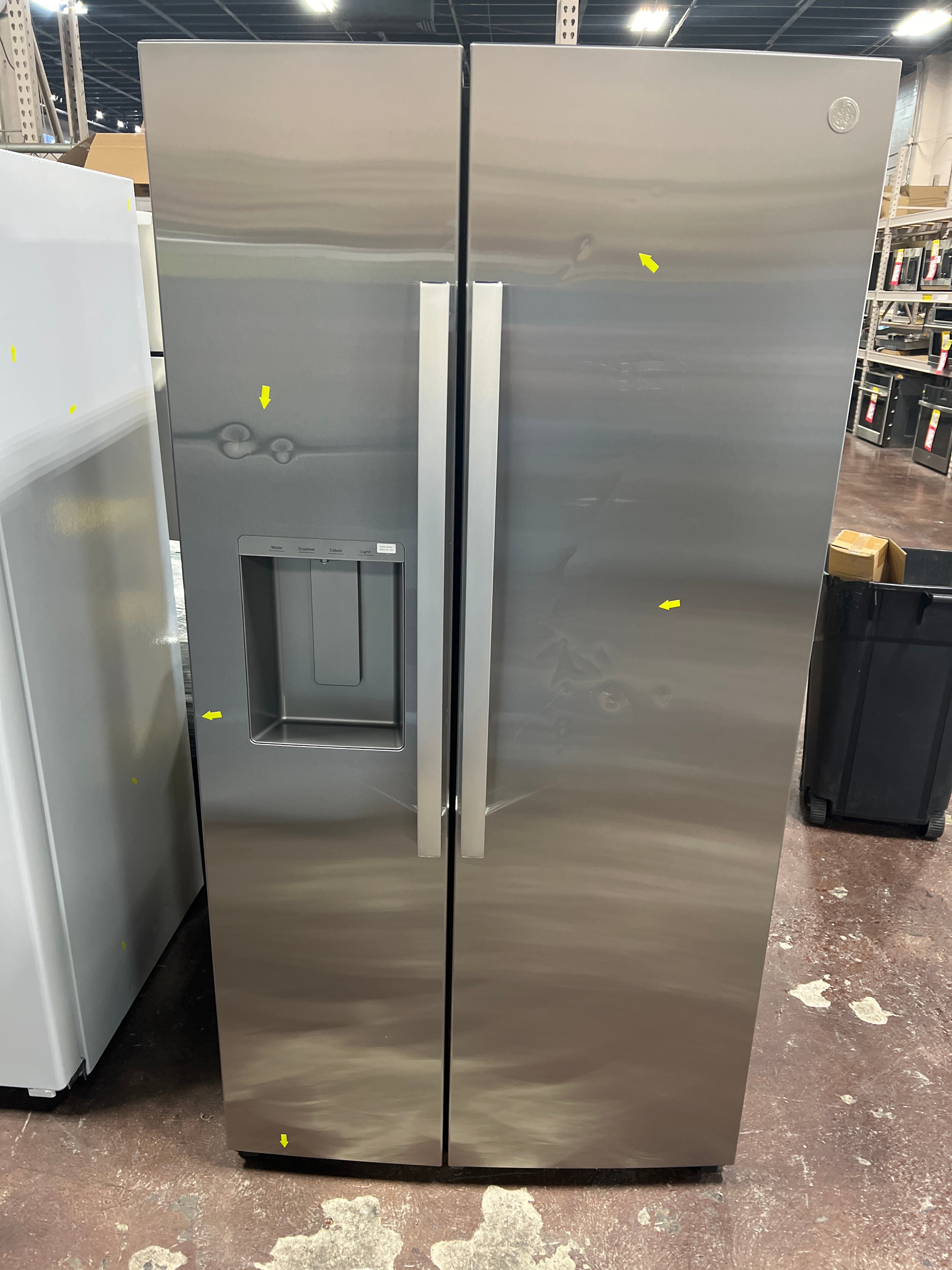 Front view, door closed