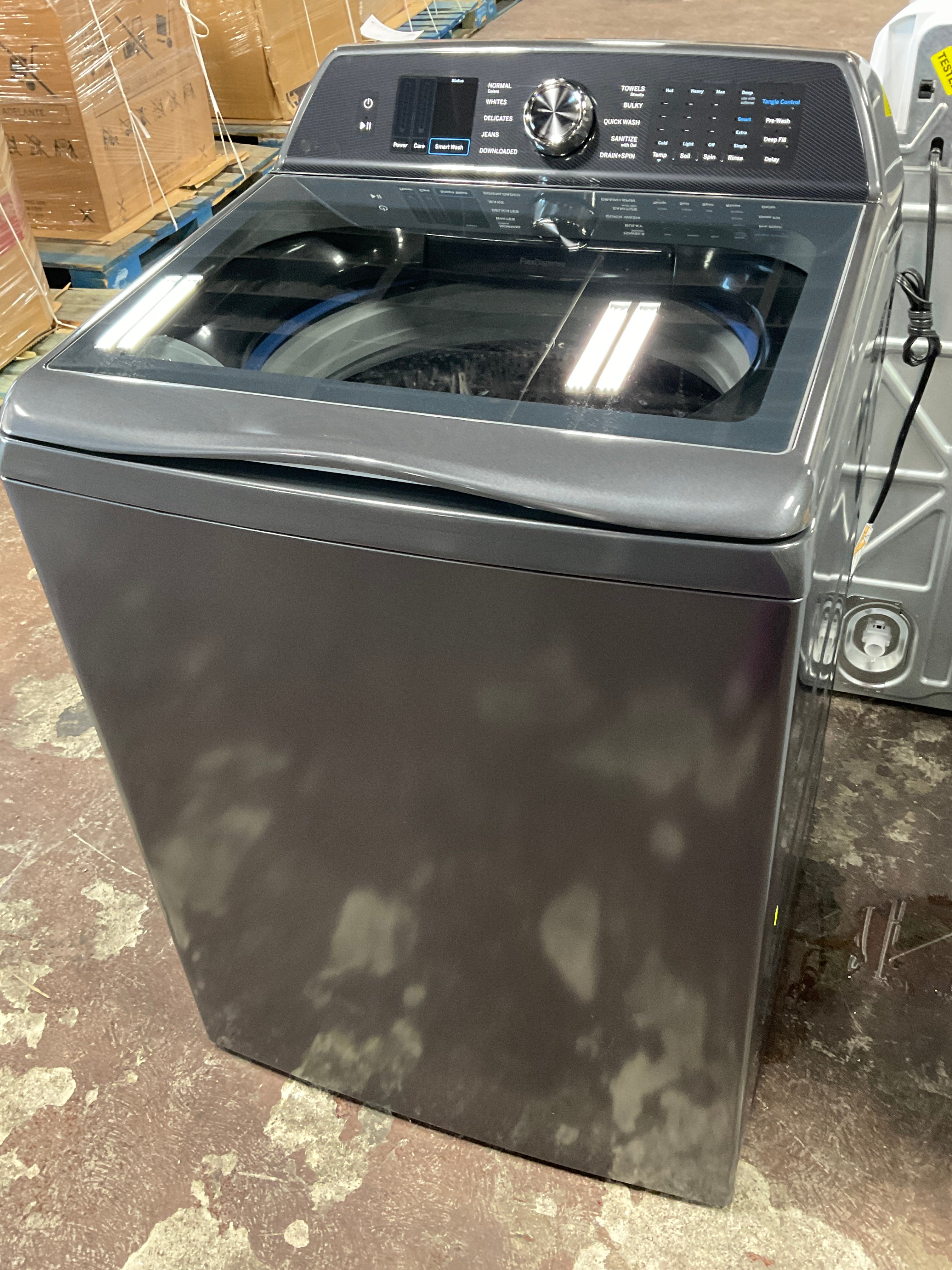 Front view, door closed