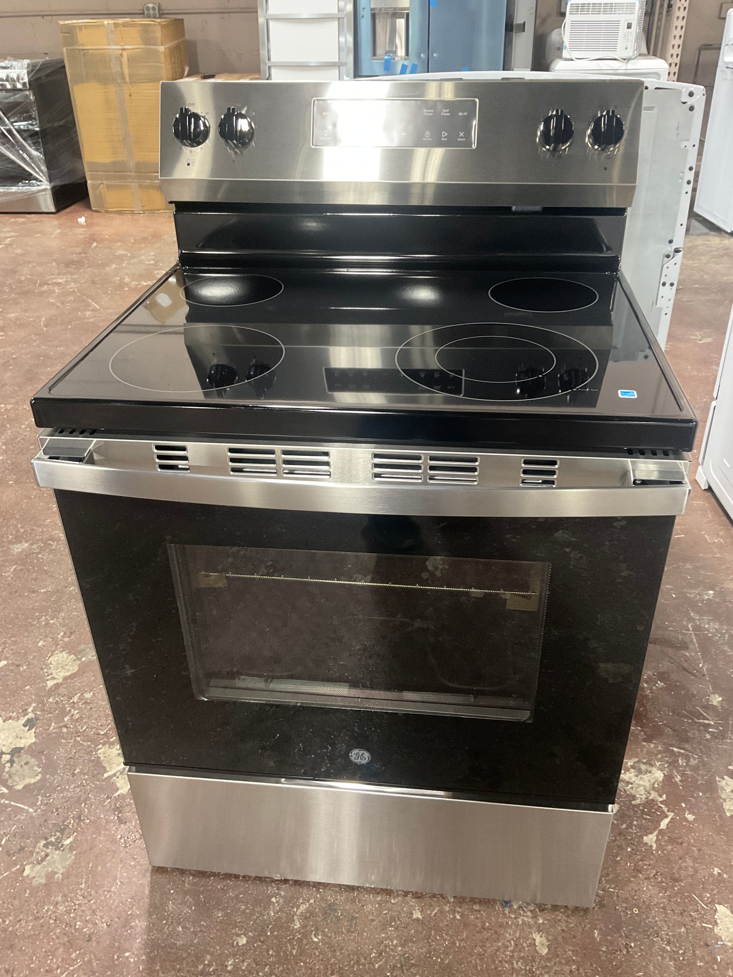 Front view, oven-door closed
