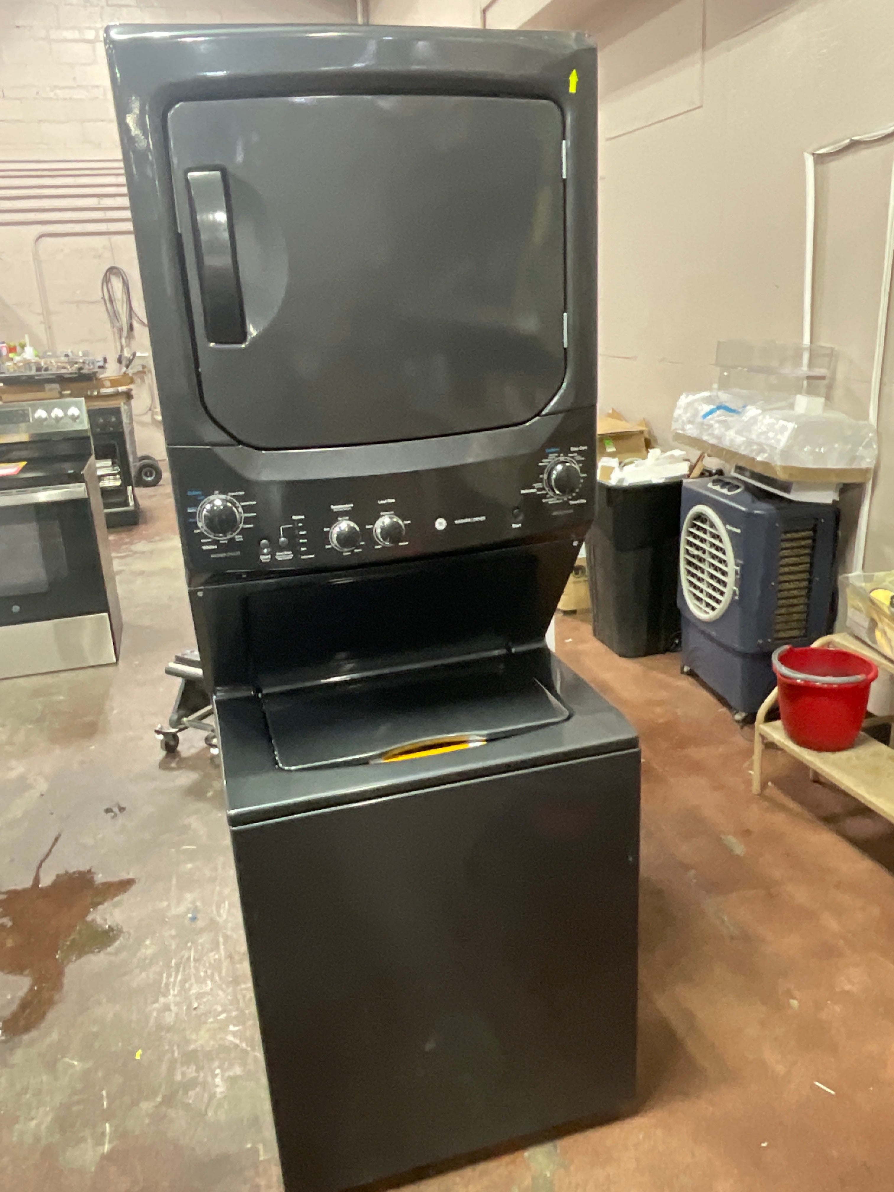 Front view, doors closed