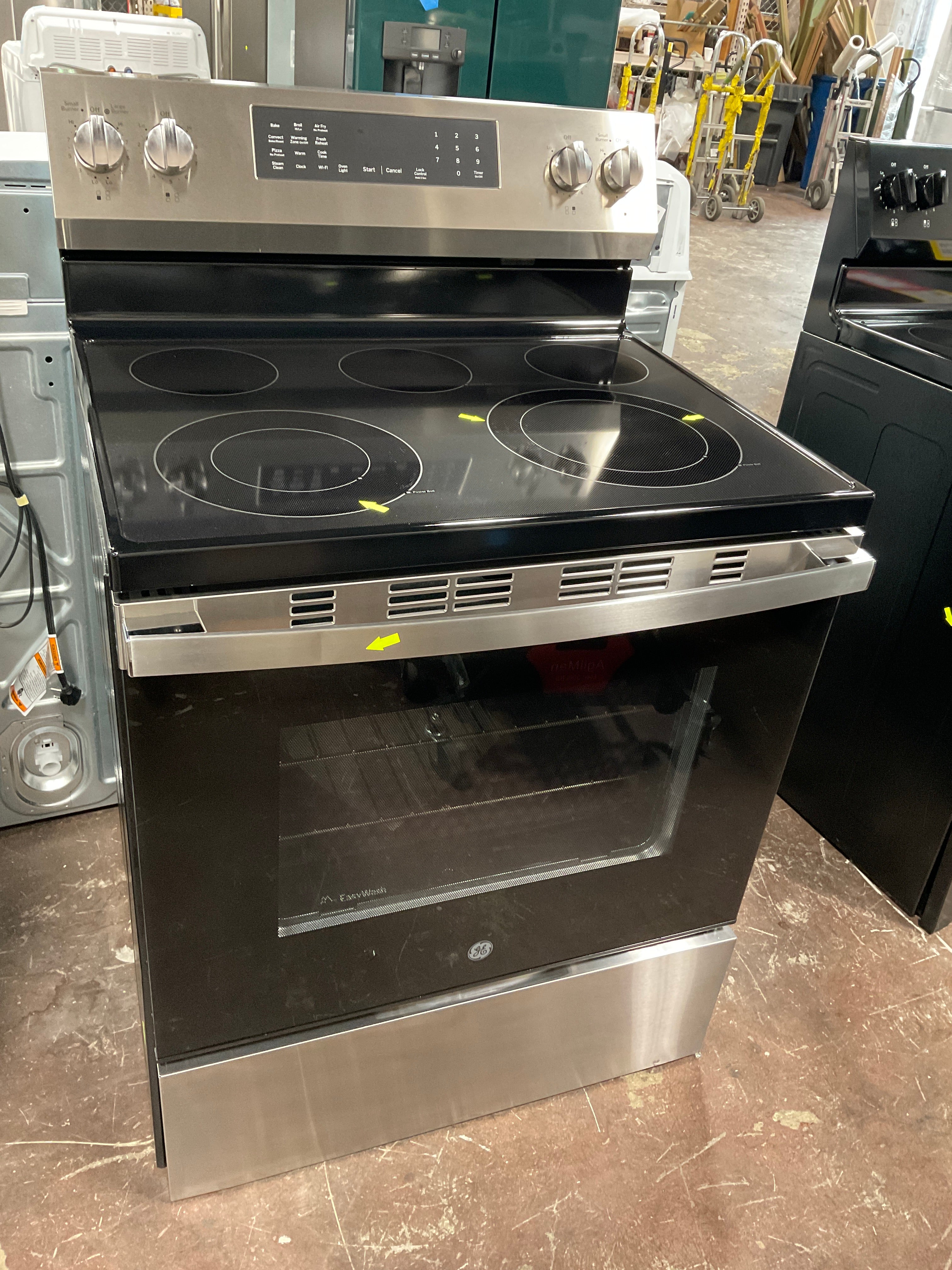 Front view, oven-door closed