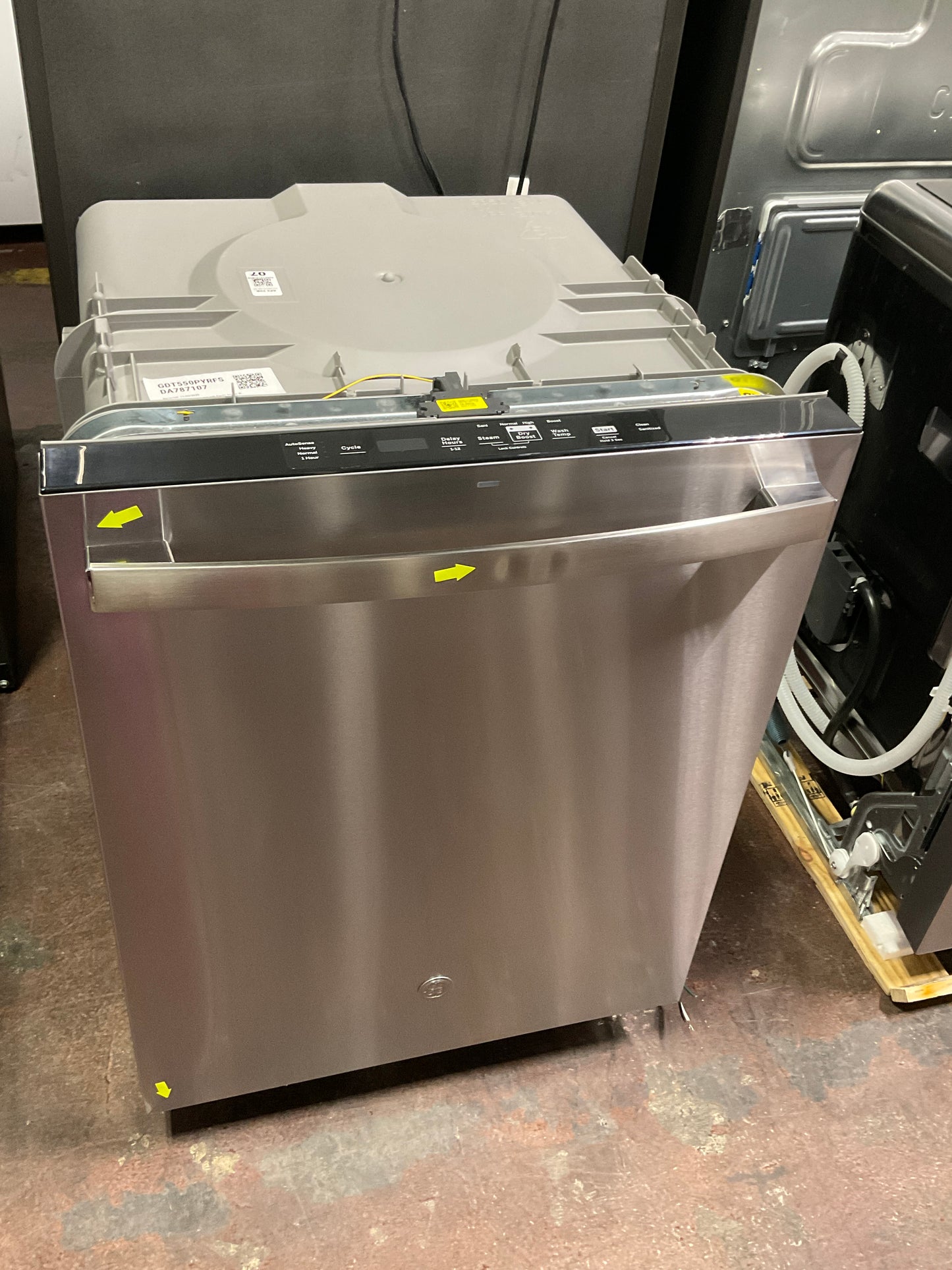 Front view, doors closed